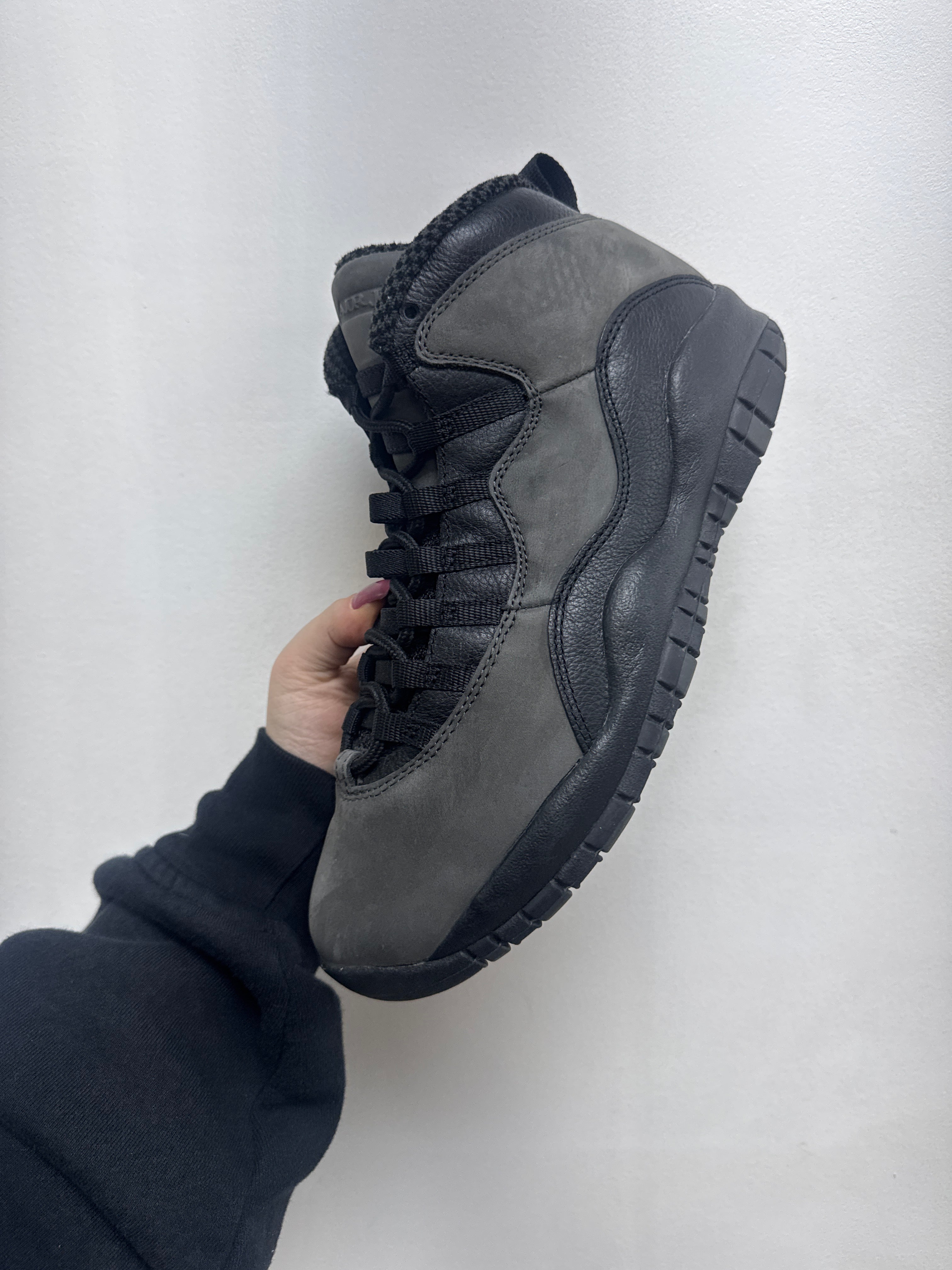 Jordan 10  Shadow Sneakers