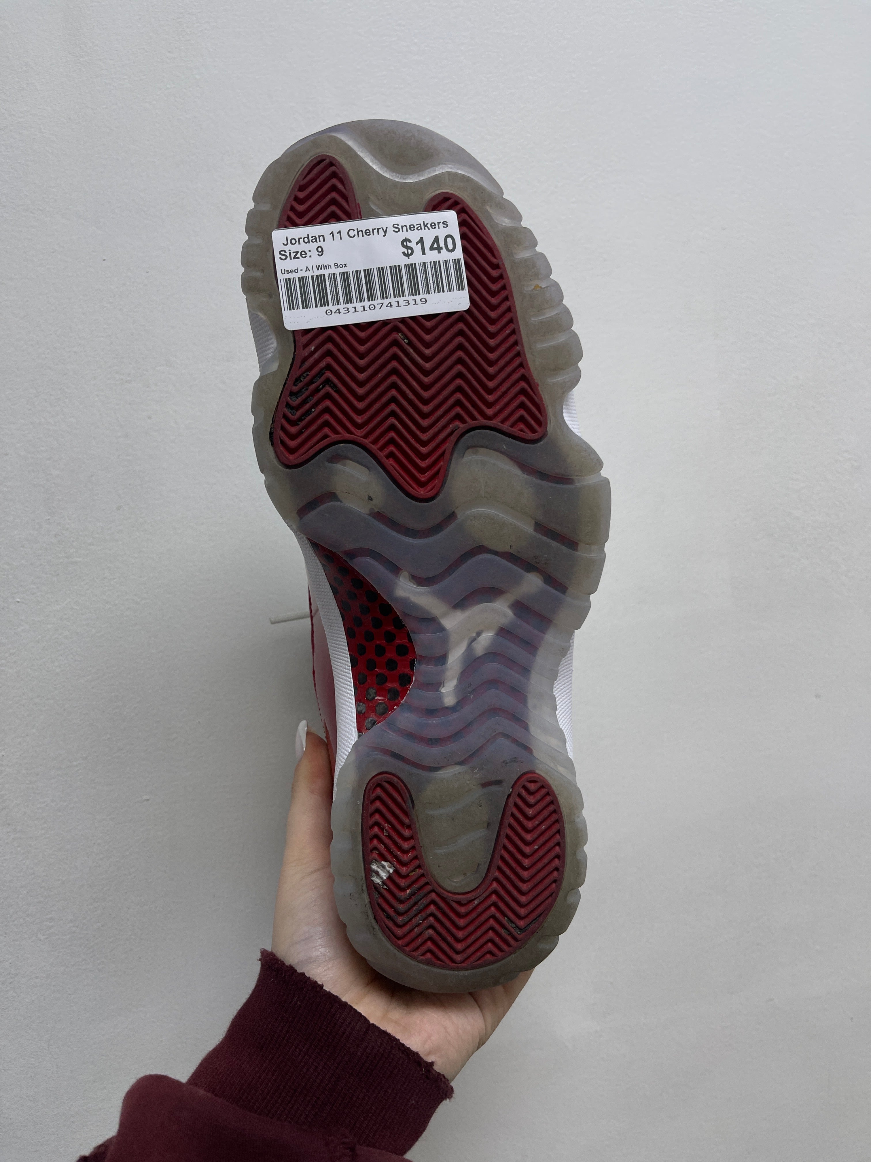 Jordan 11 Cherry Sneakers