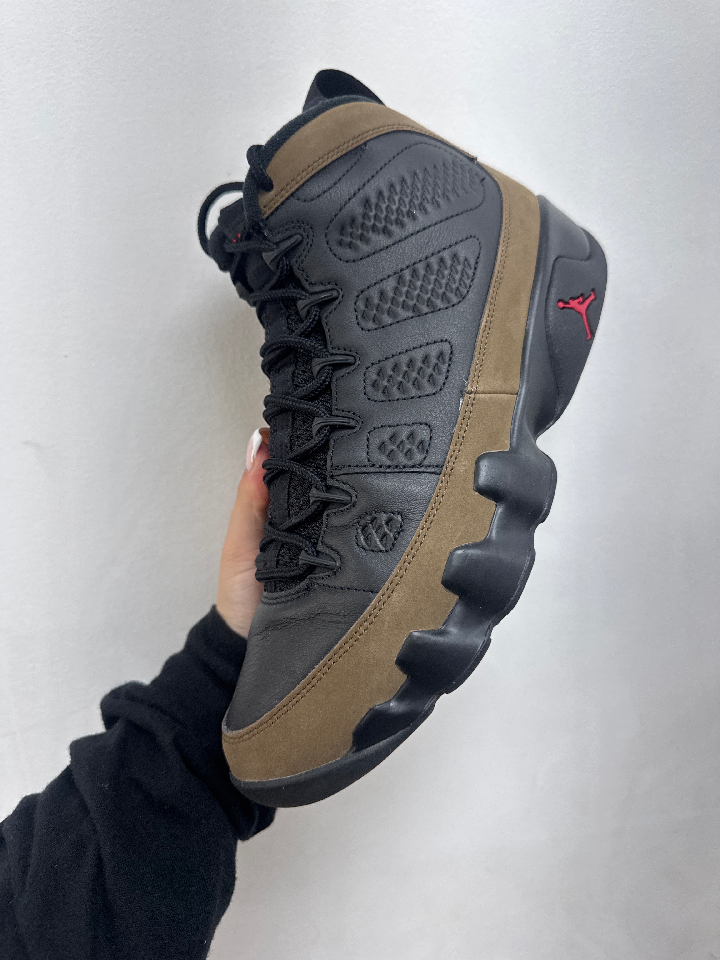 Jordan 9 Olive Sneakers