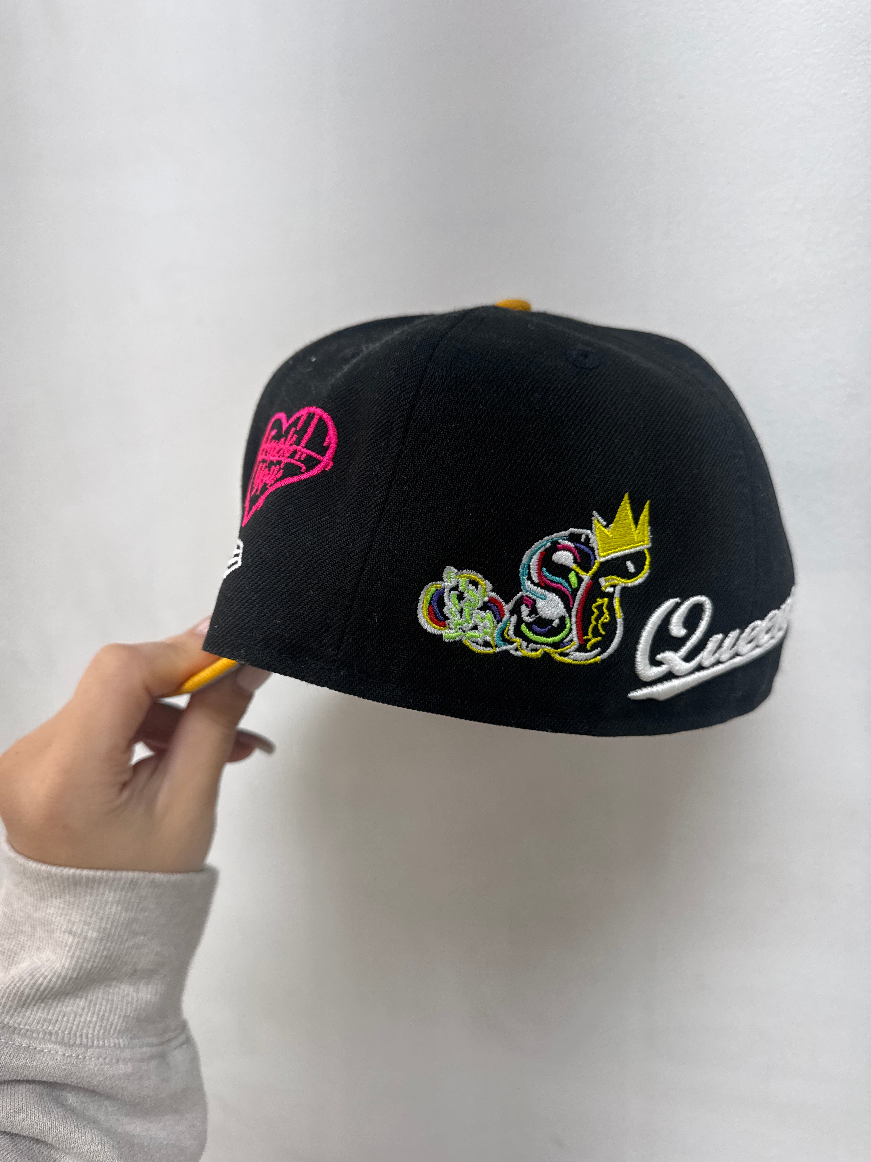 Slo Bucks Black Yellow Queens Hat