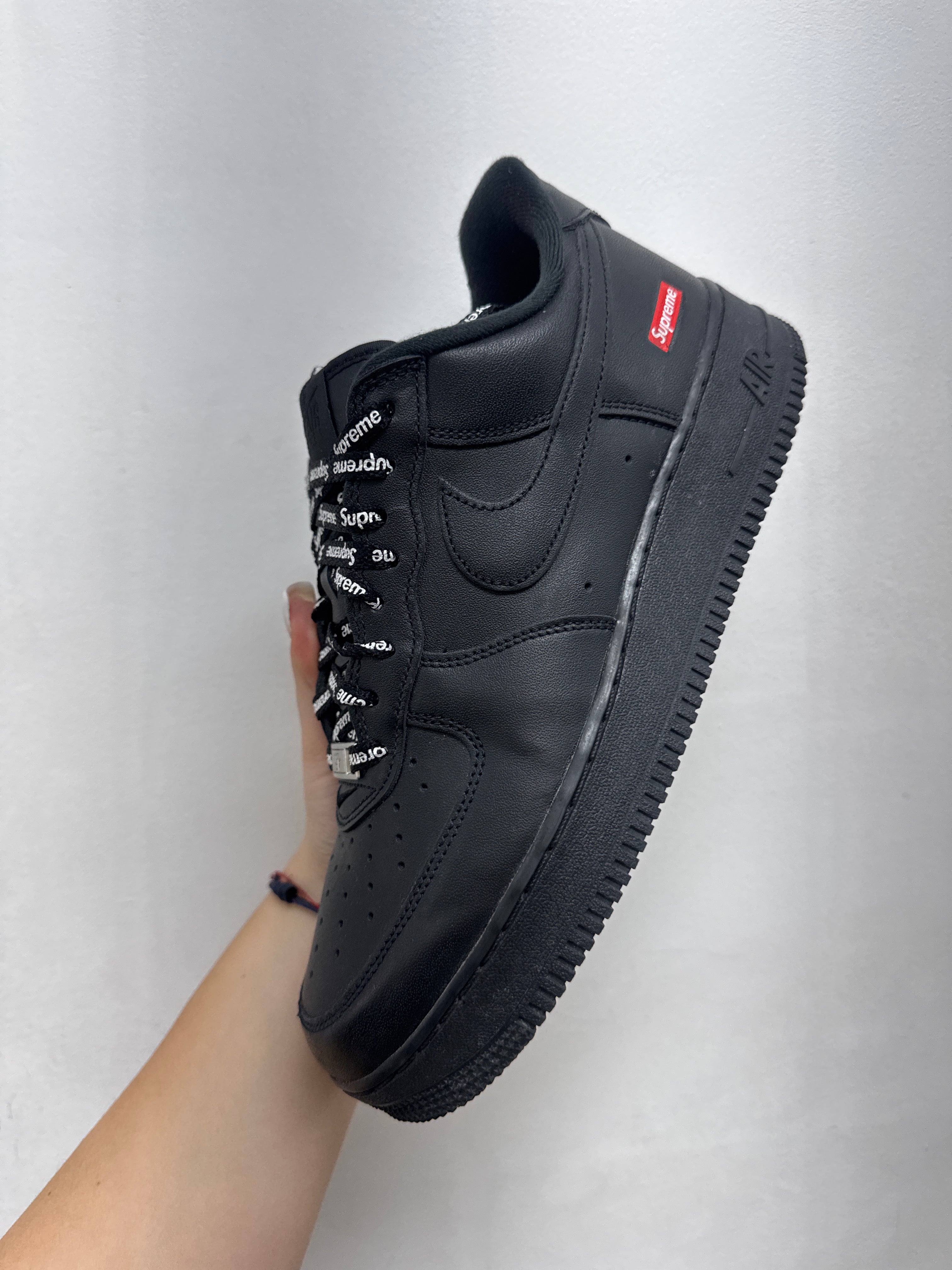 Nike Supreme AF1 Black Sneakers