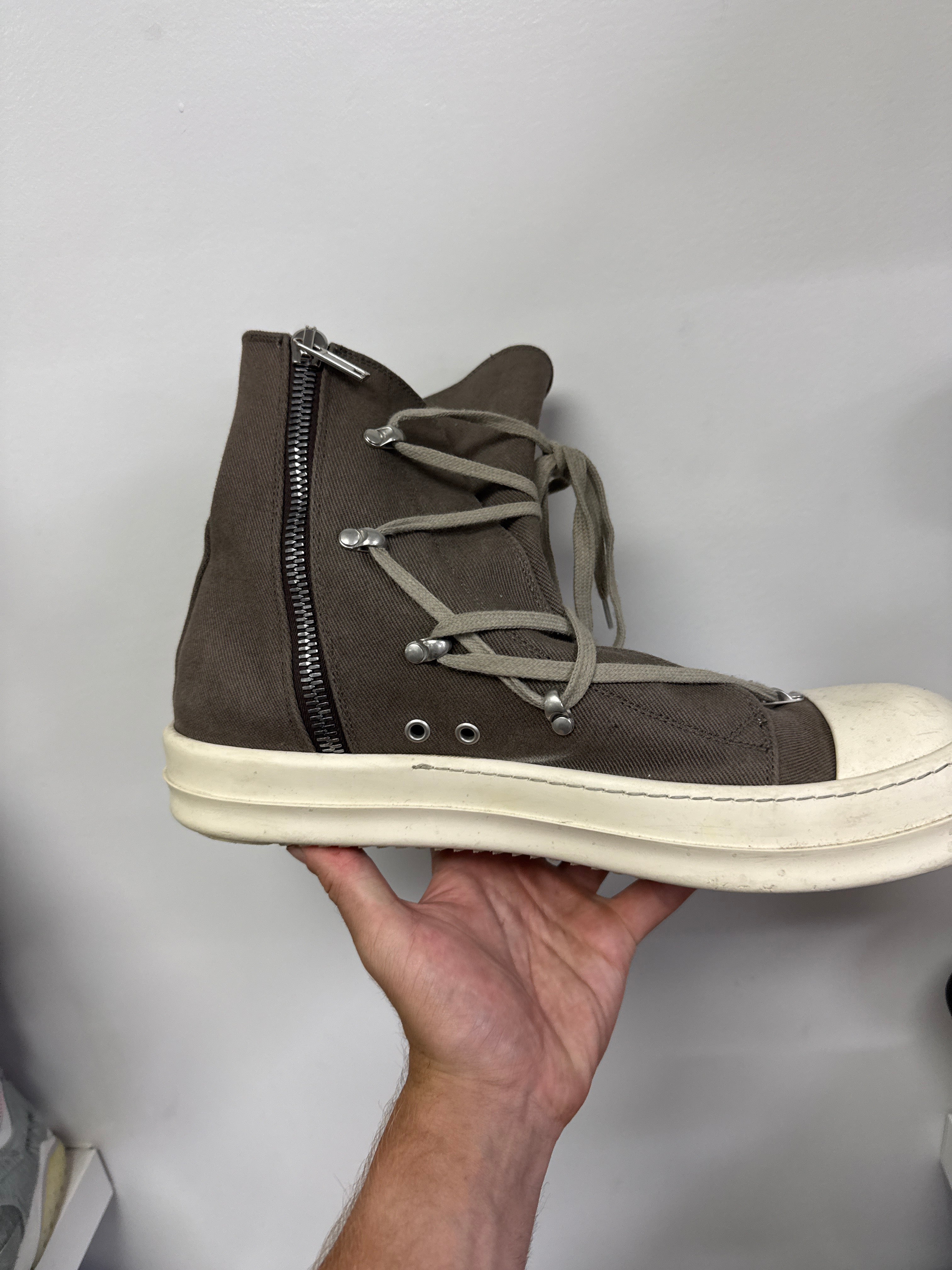 Rick Owens Dust Milk Hexa Lace High Sneakers