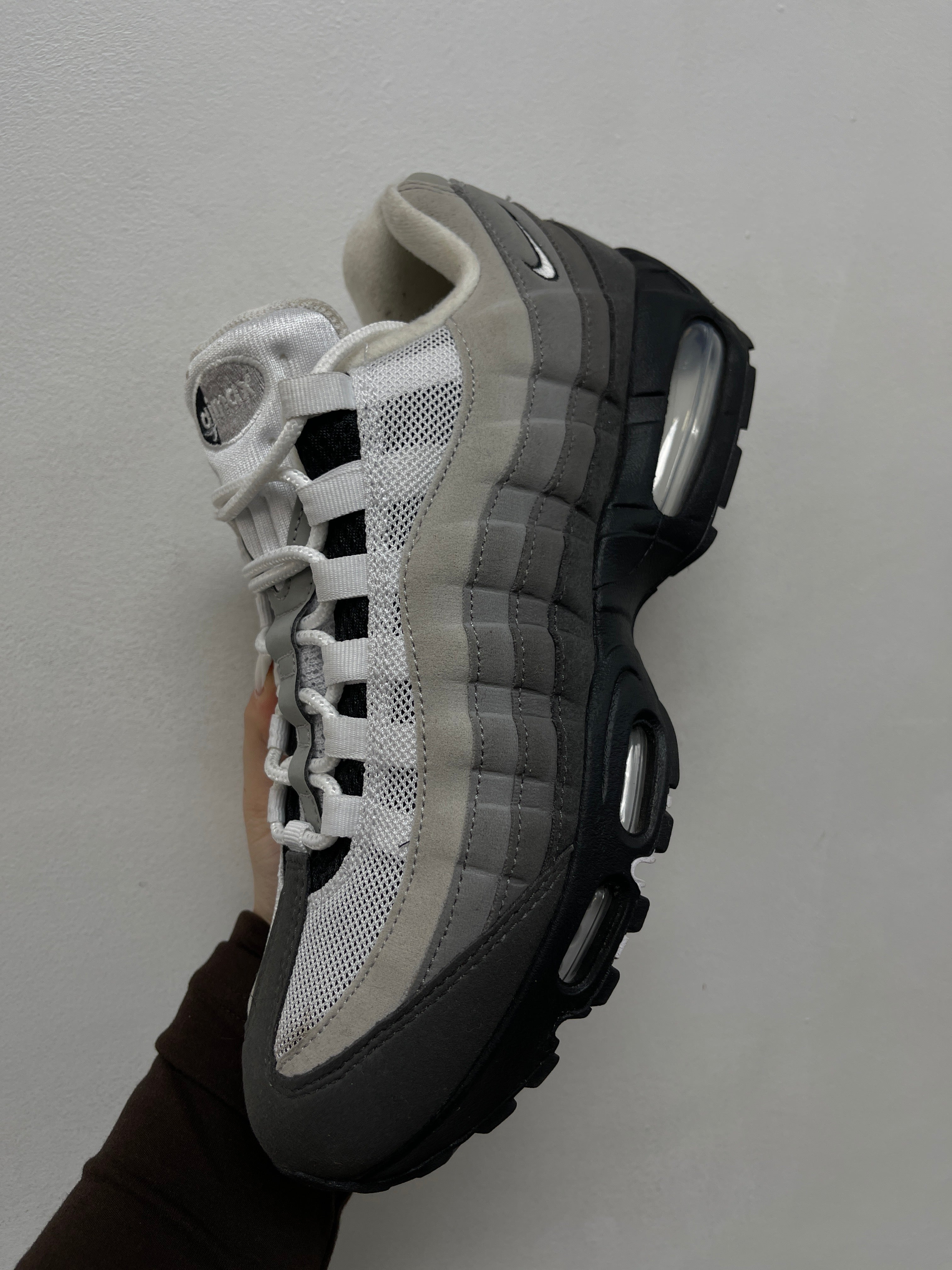 Nike AM95 Big Bubble Granite Sneakers