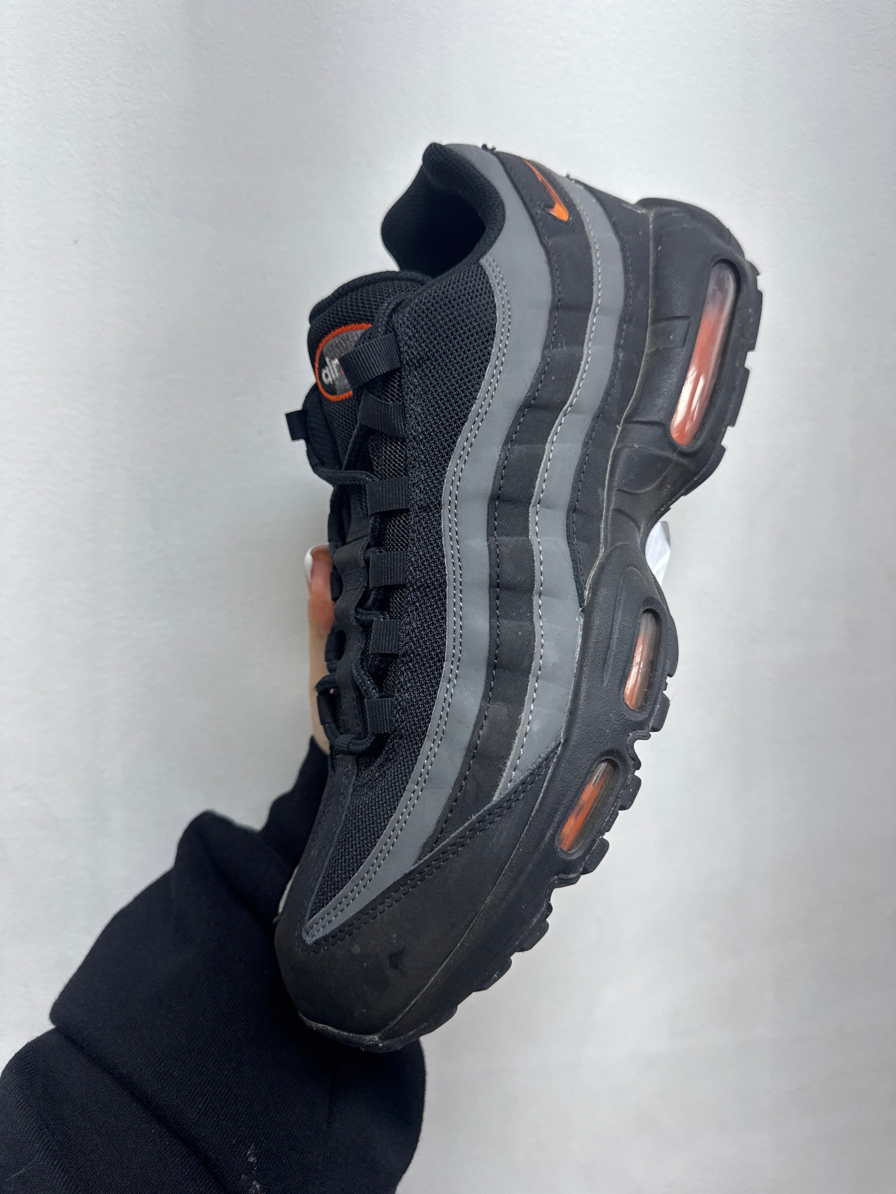 Nike AM95 Black Saftey Orange Sneakers