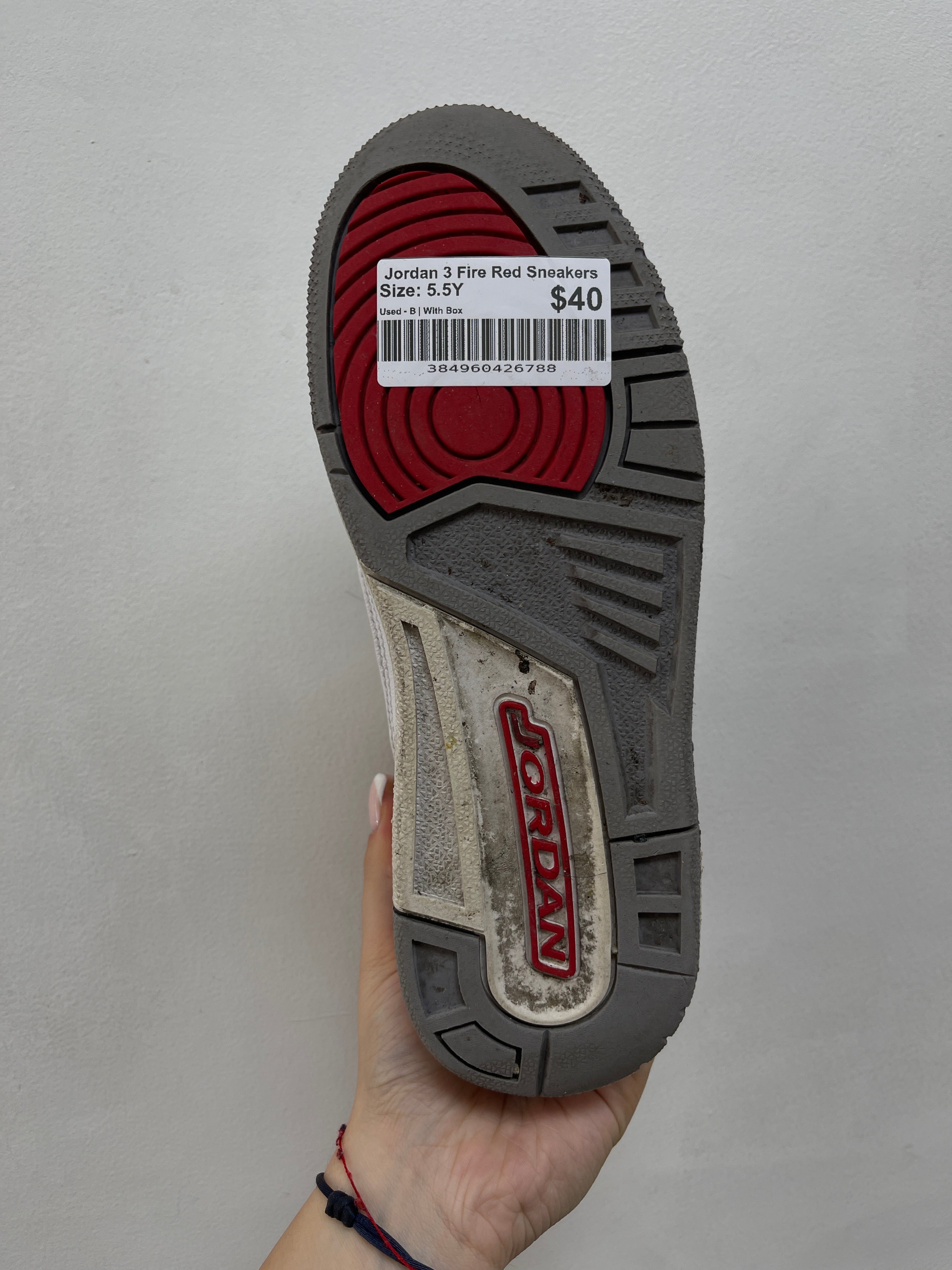 Jordan 3 Fire Red Sneakers