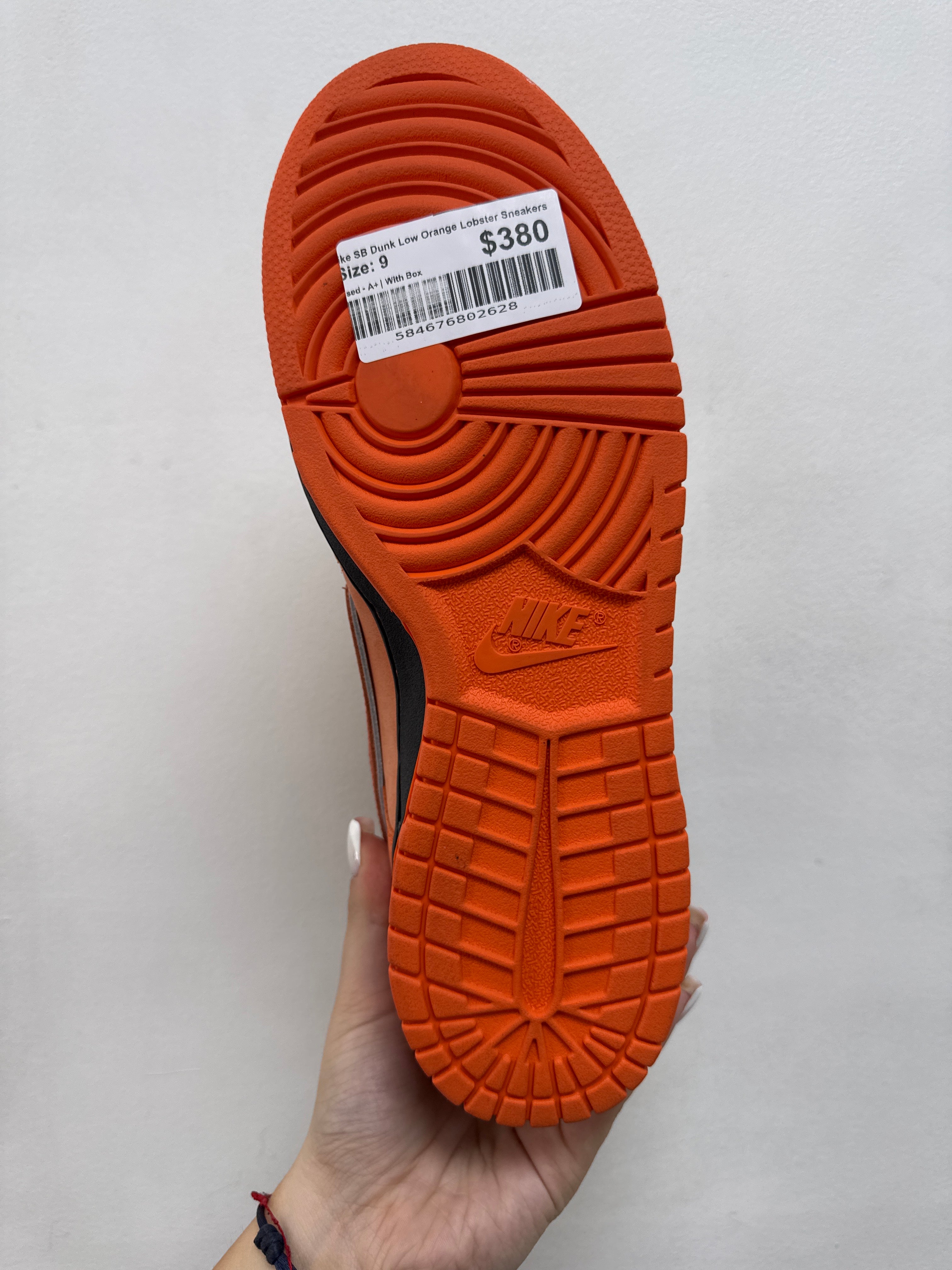 Nike SB Dunk Low Orange Lobster Sneakers