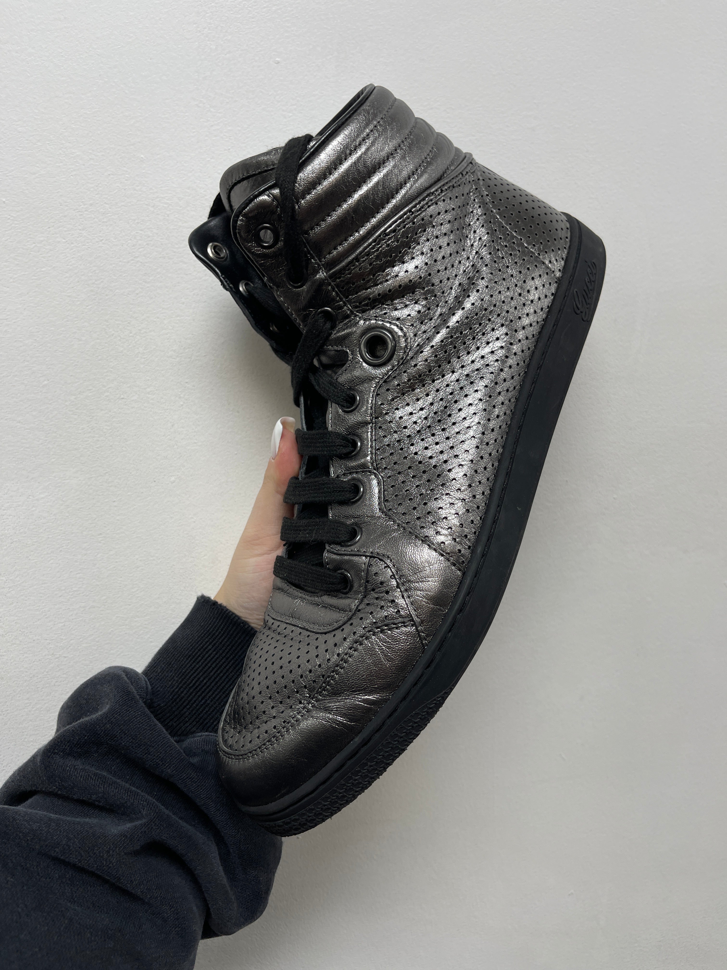 Gucci Silver Black Anthracite Perforated Nappa Sneakers
