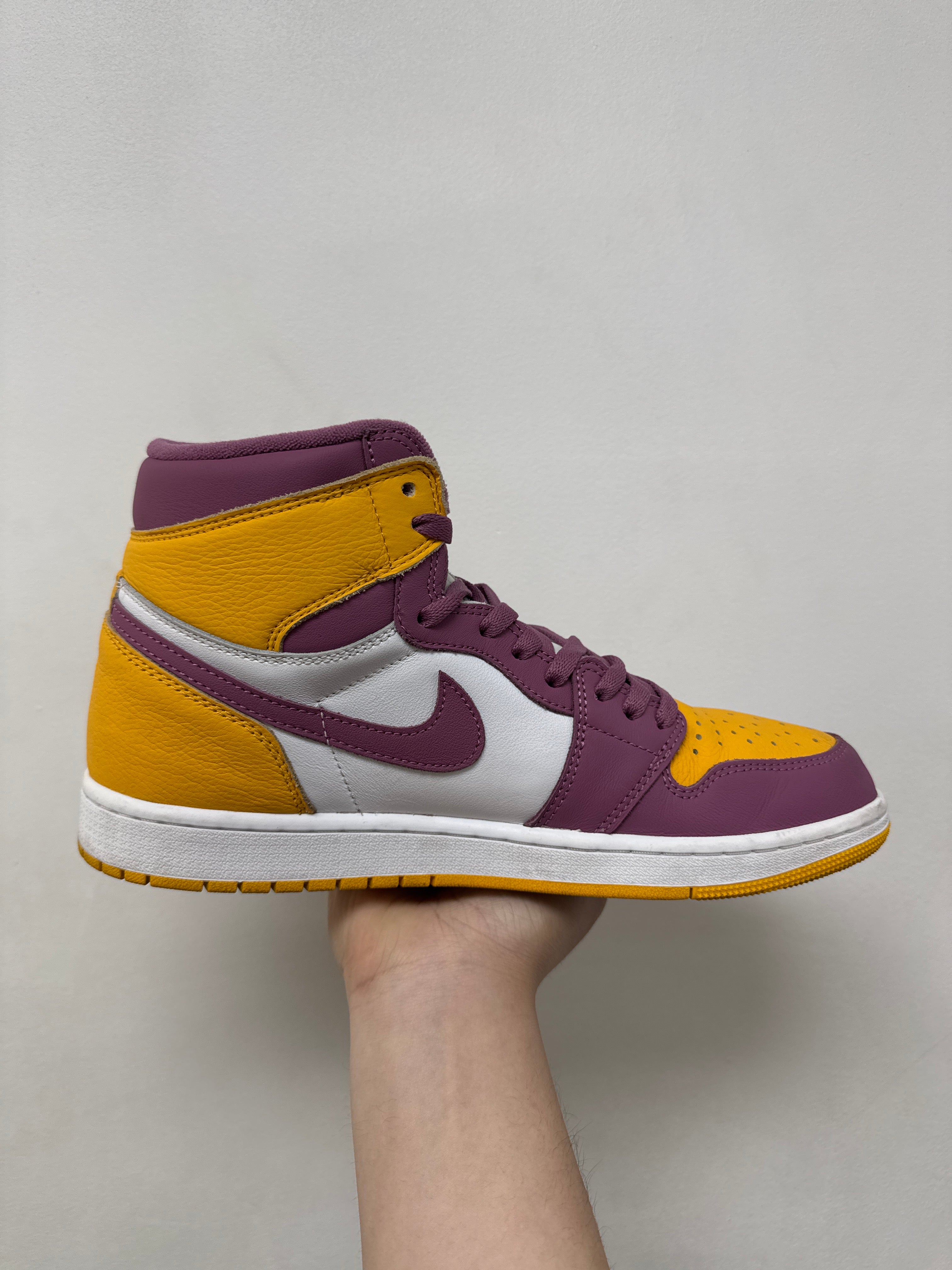 Nike 1 Brotherhood Sneakers