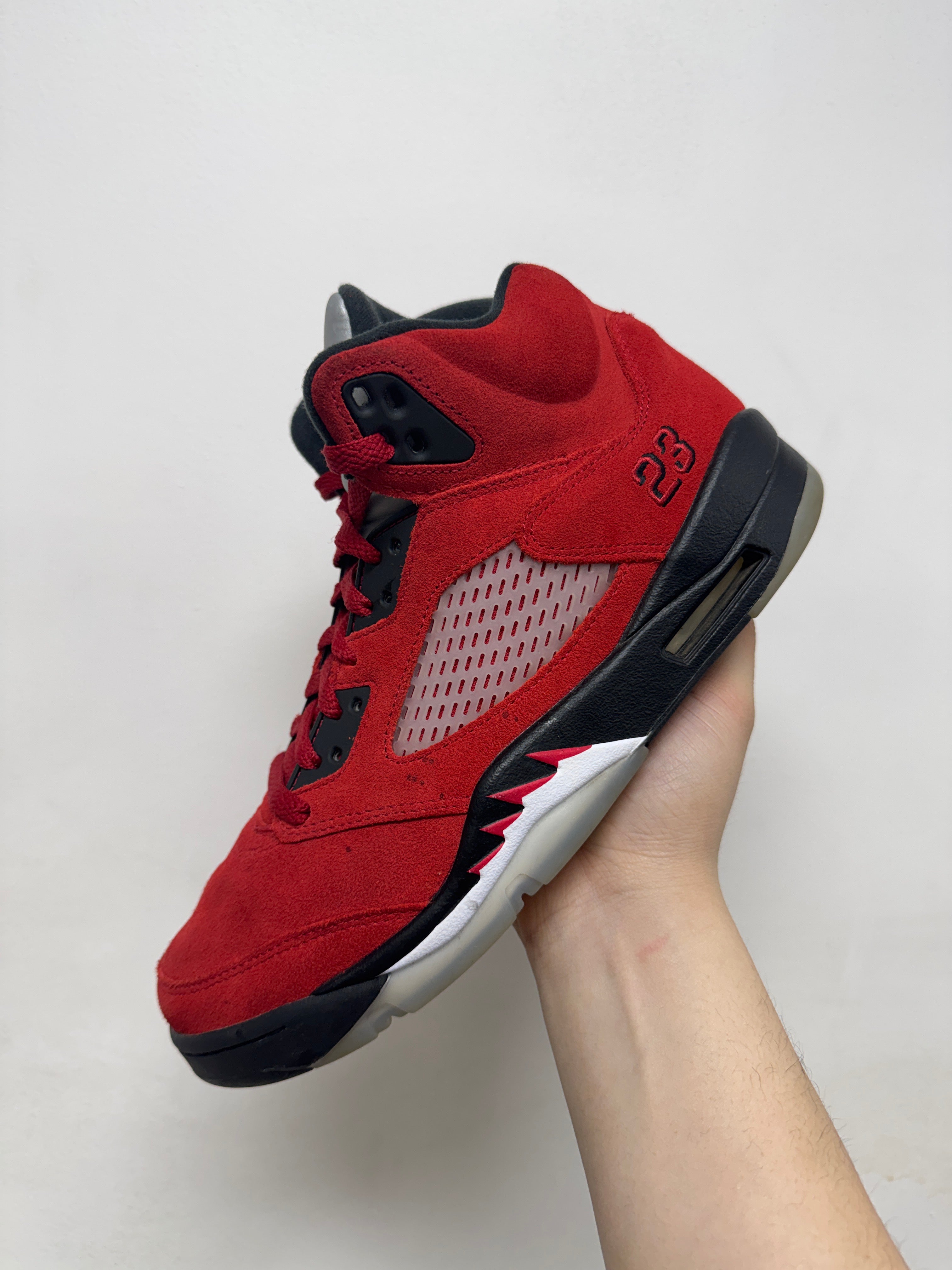 Nike Jordan  5 Raging Bulls Sneakers