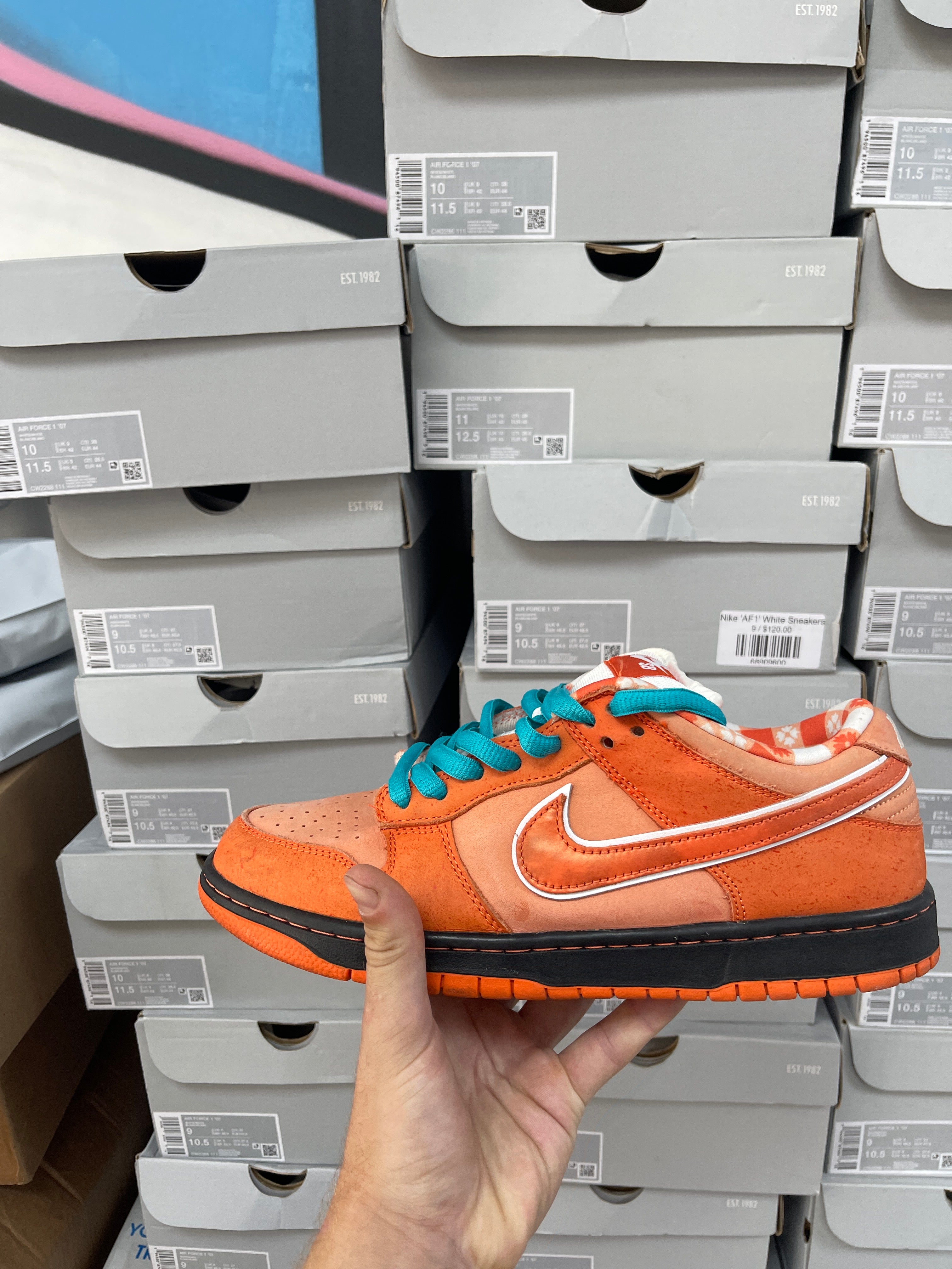 Nike SB Dunk Low Orange Lobster Sneakers