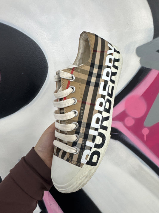 Burberry Converse Low Monogram Shoe