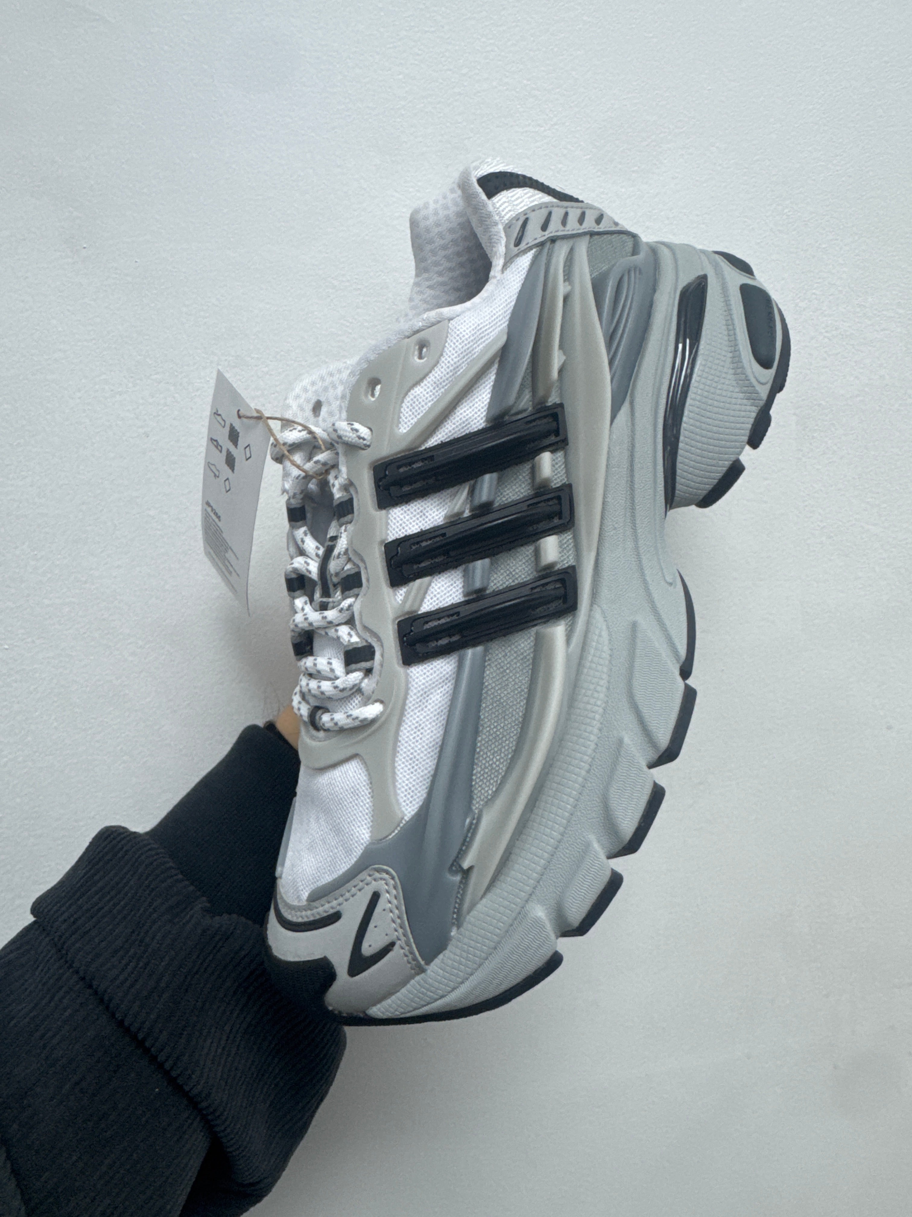 Adidas Jelly Fish Grey Sneakers