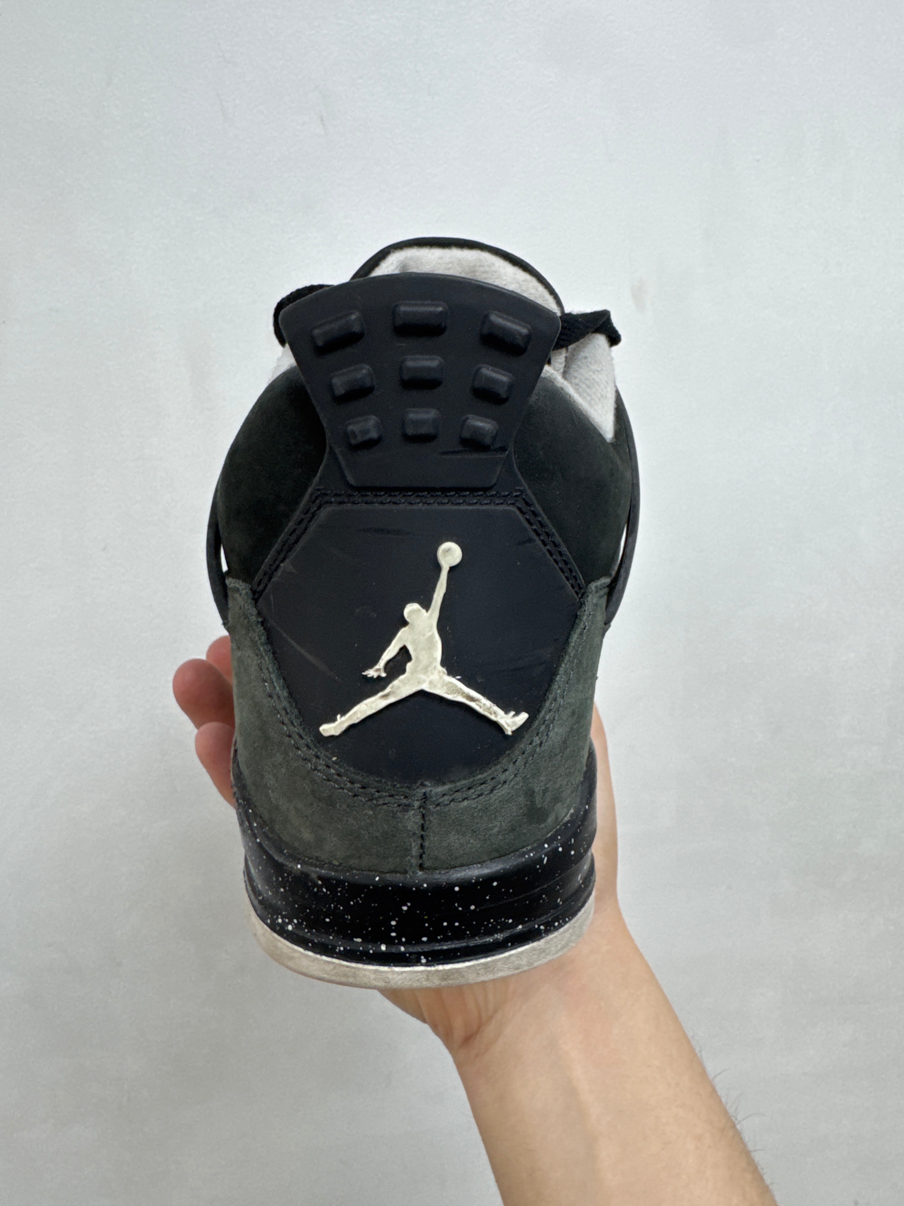 Jordan 4 Fear Sneakers