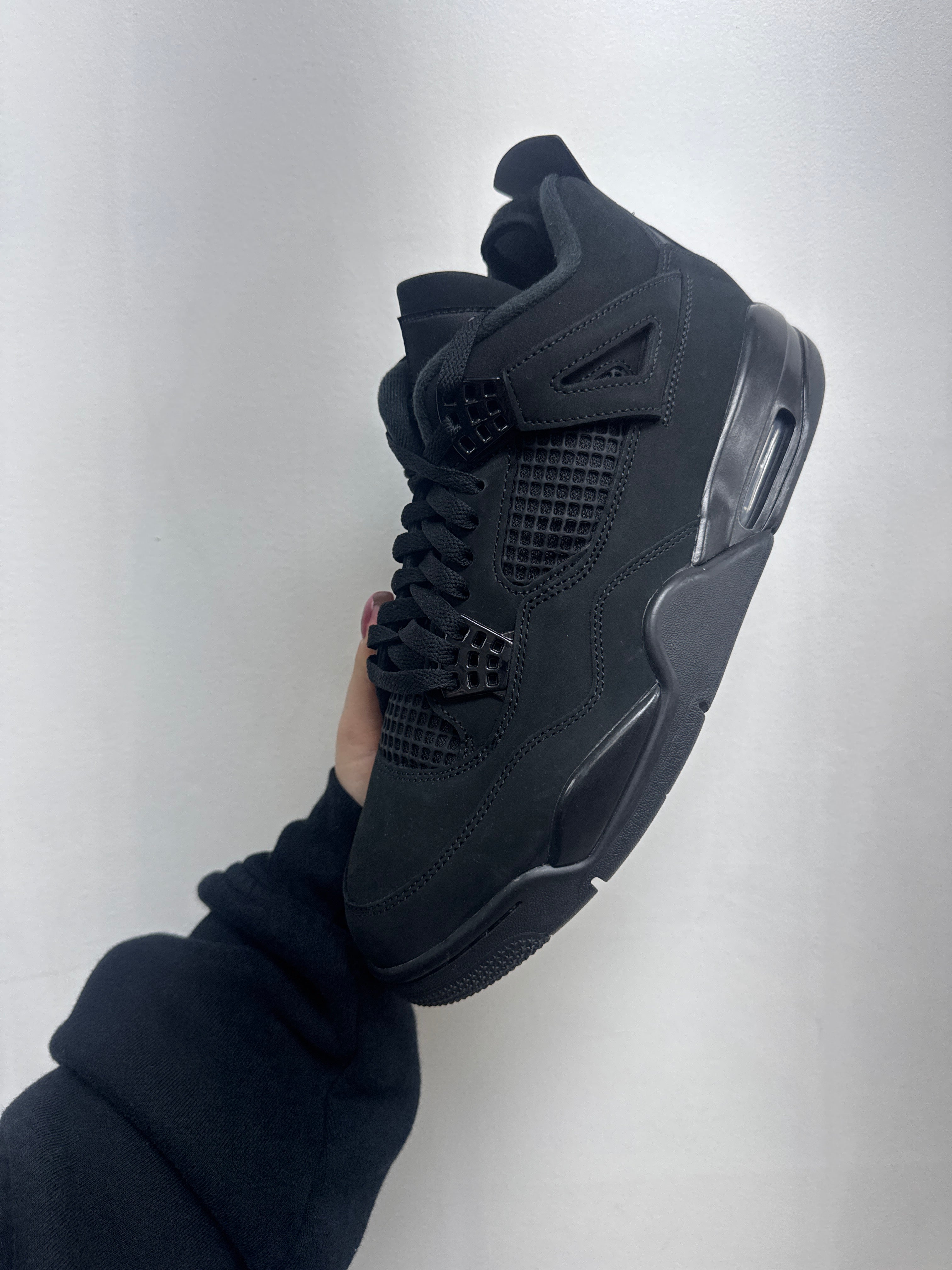Jordan 4 Black Cat Sneakers