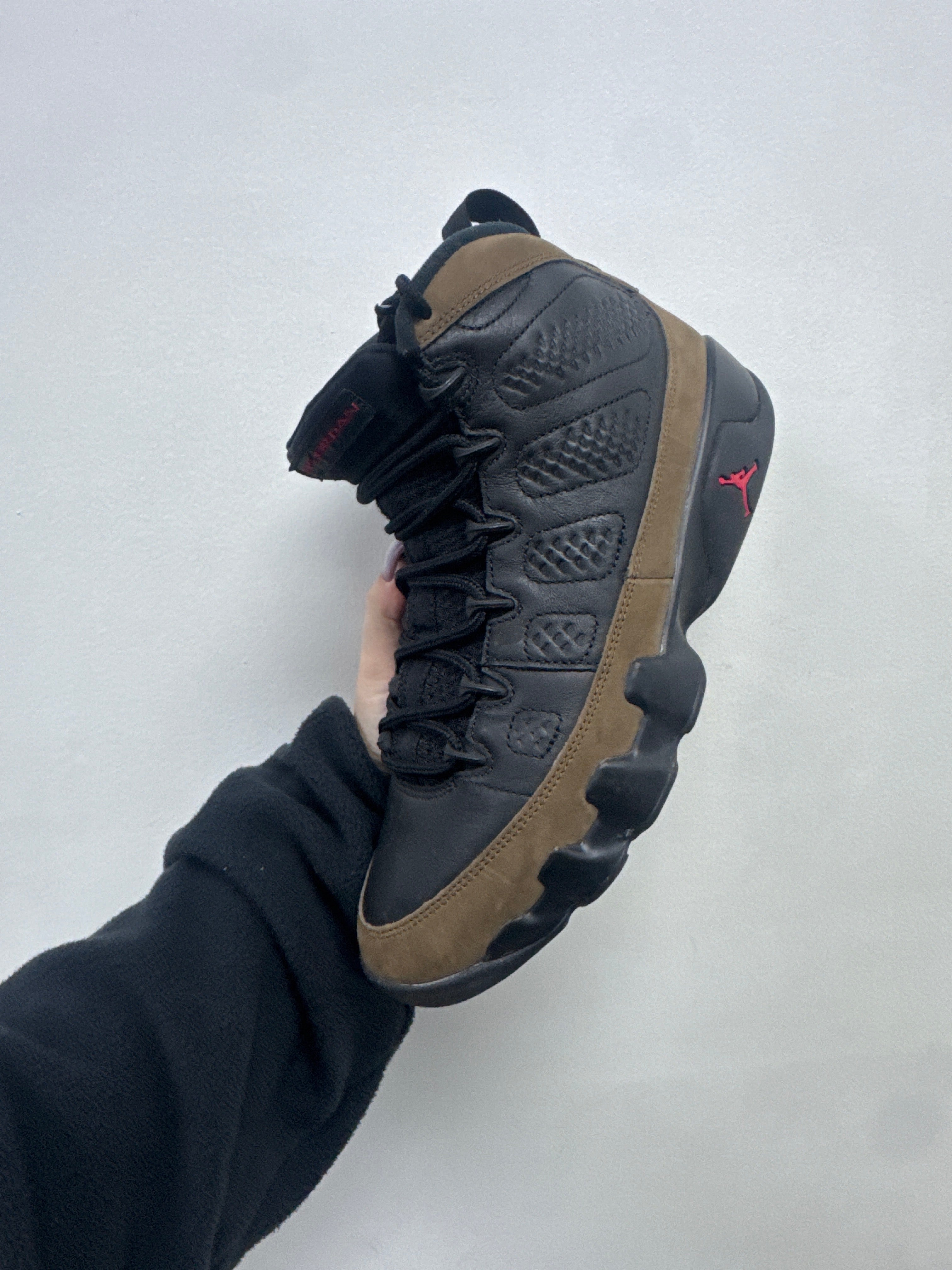 Jordan 9 Olive Sneakers