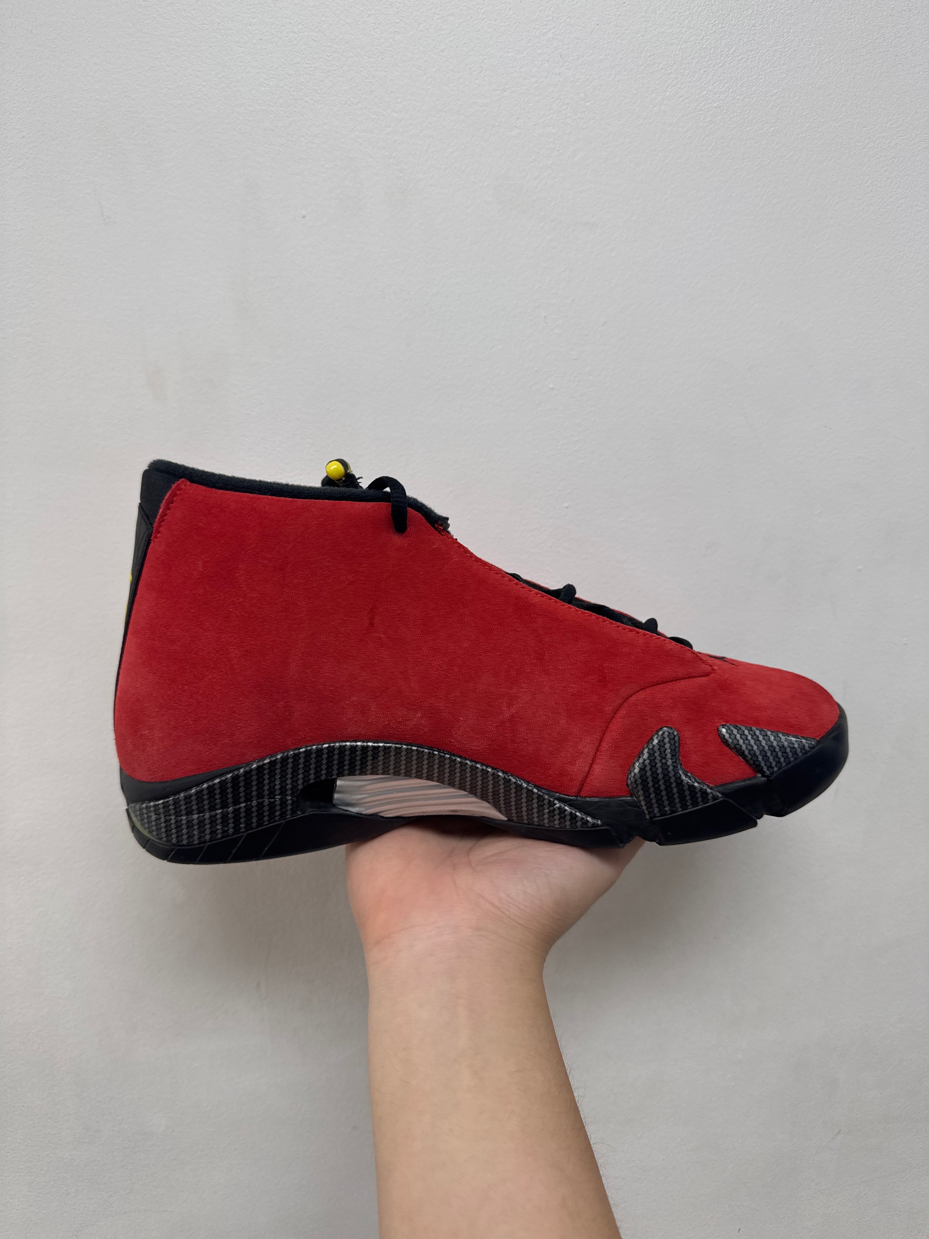 Jordan 14 Ferarri Sneakers