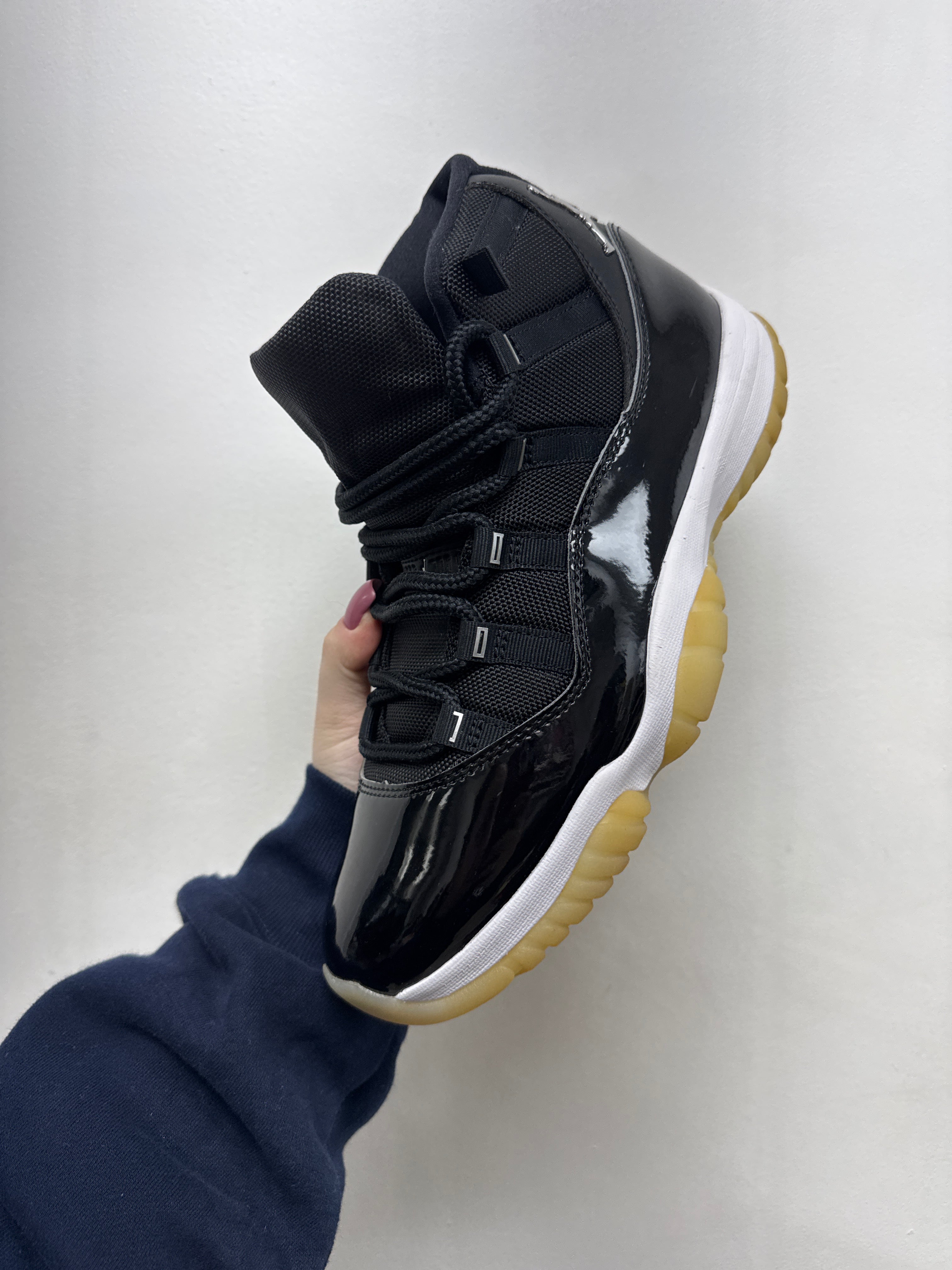 Jordan 11 Jubilee Sneakers