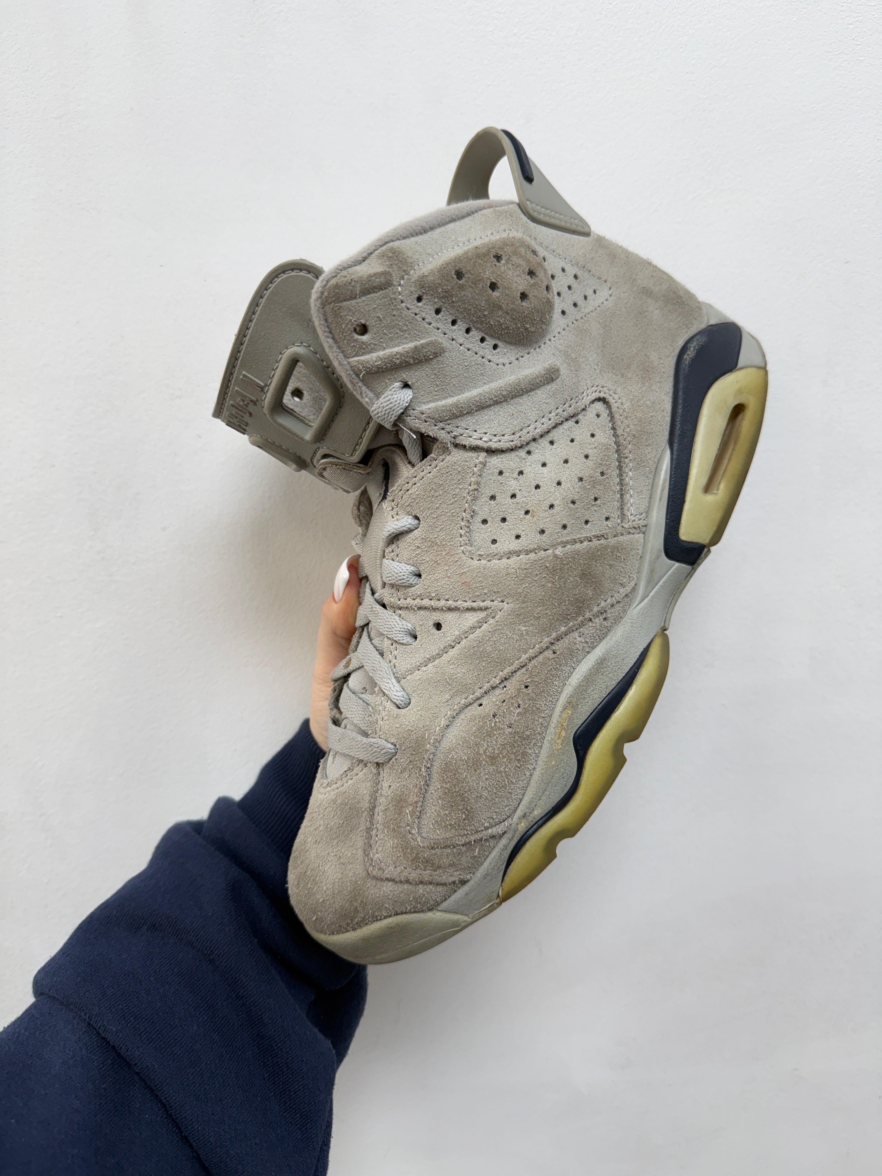 Jordan 6 Georgetown Sneakers