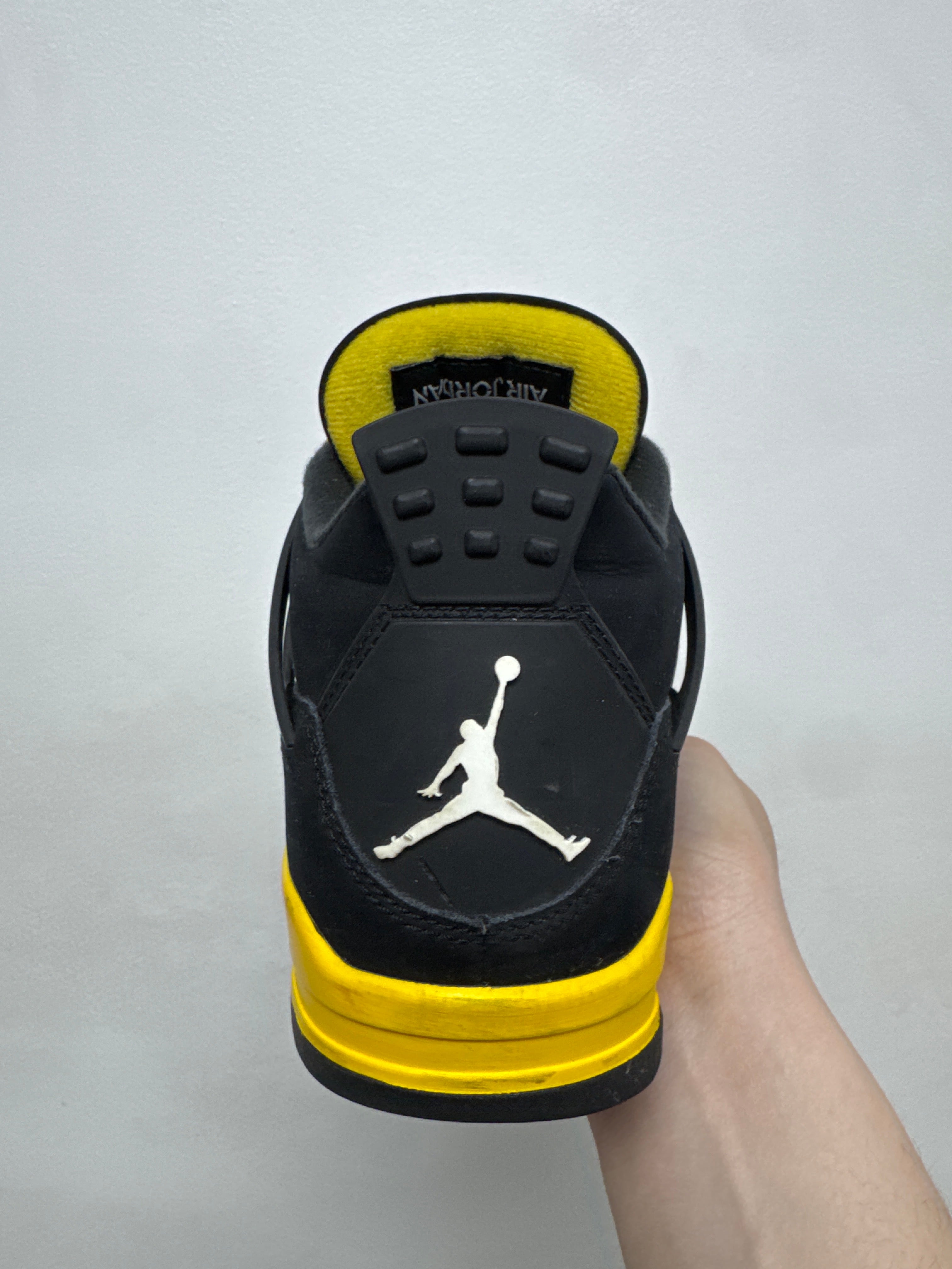Nike Jordan 4 Yellow Thunder Sneakers