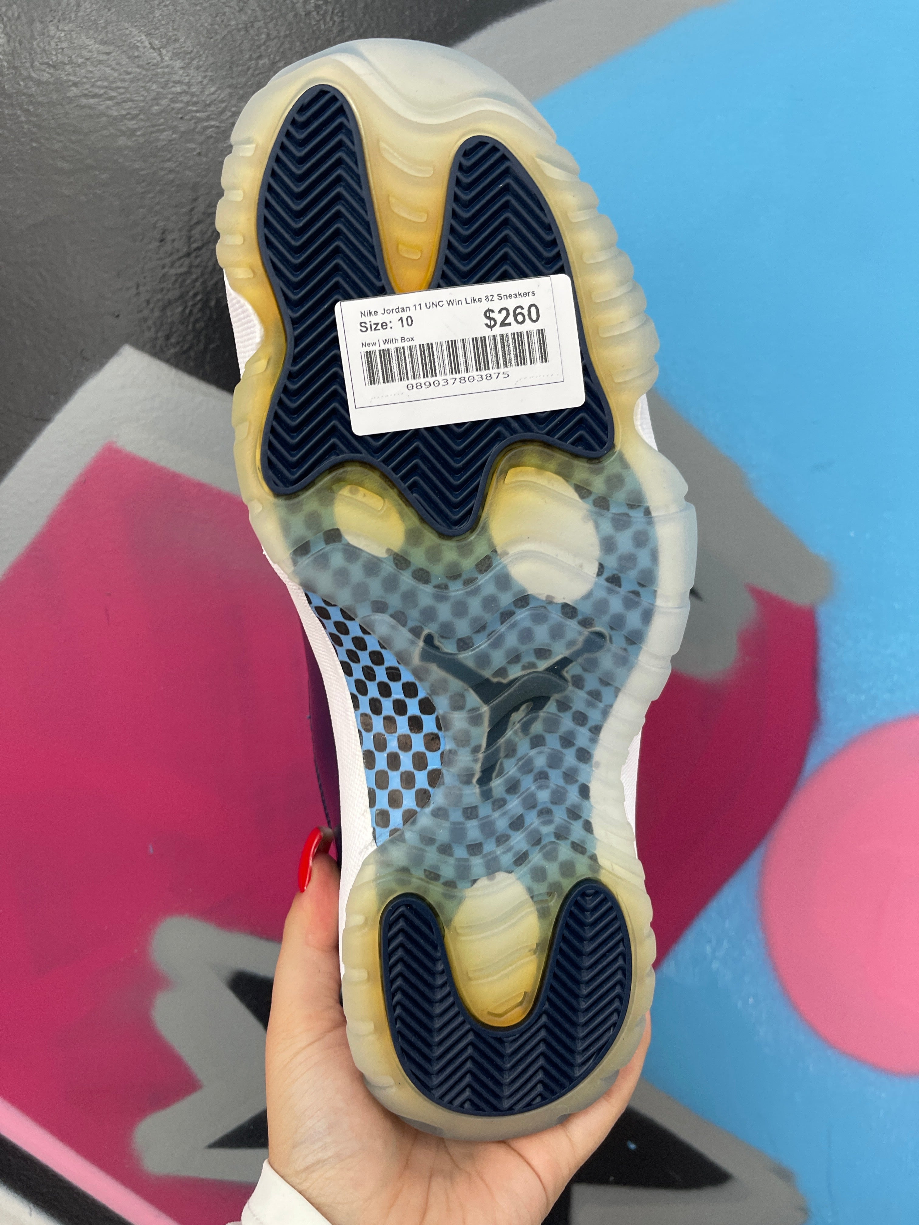 Nike Jordan 11 UNC Win Like 82 Sneakers