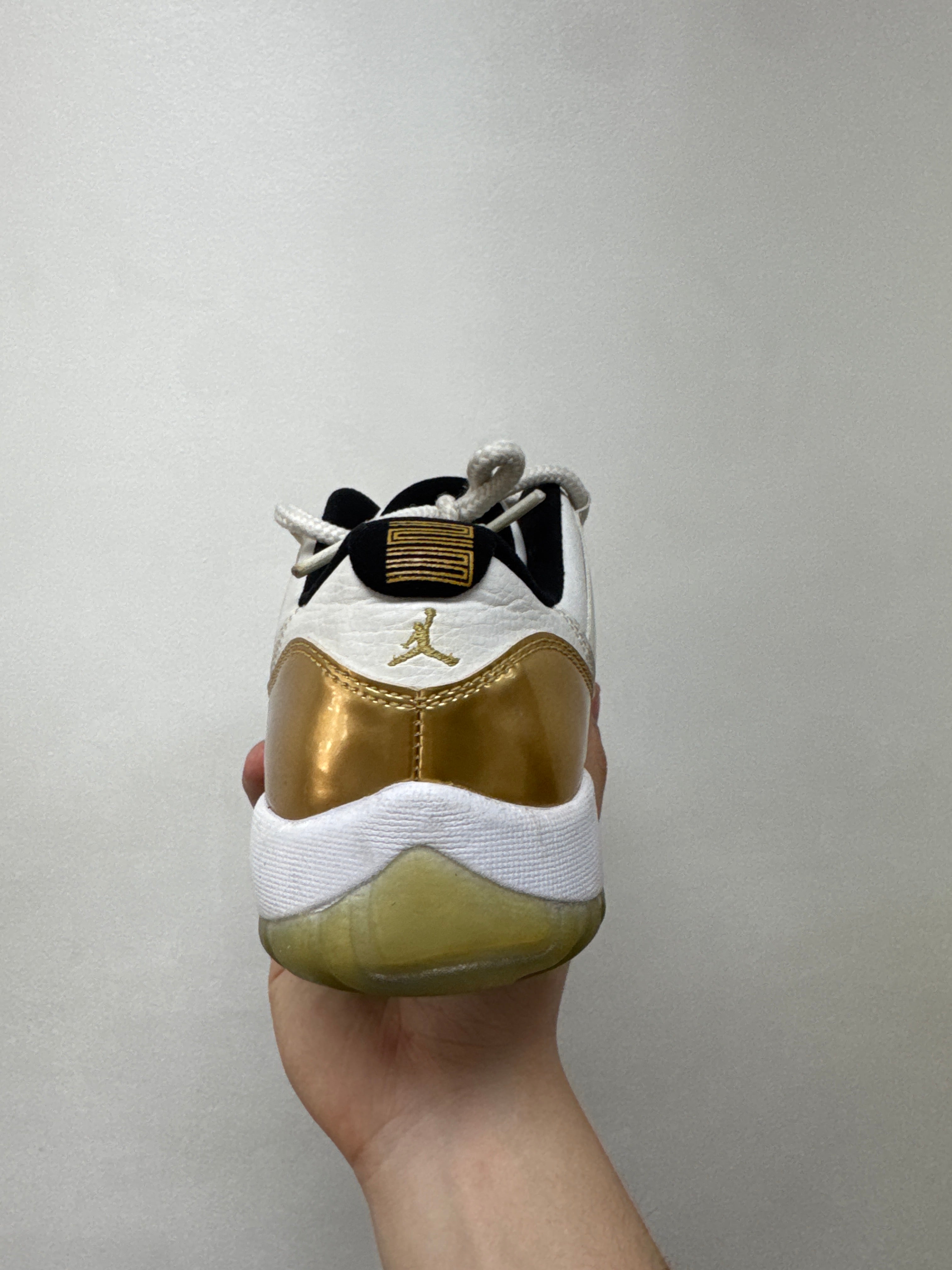 Jordan 11 Low Opening Sneakers