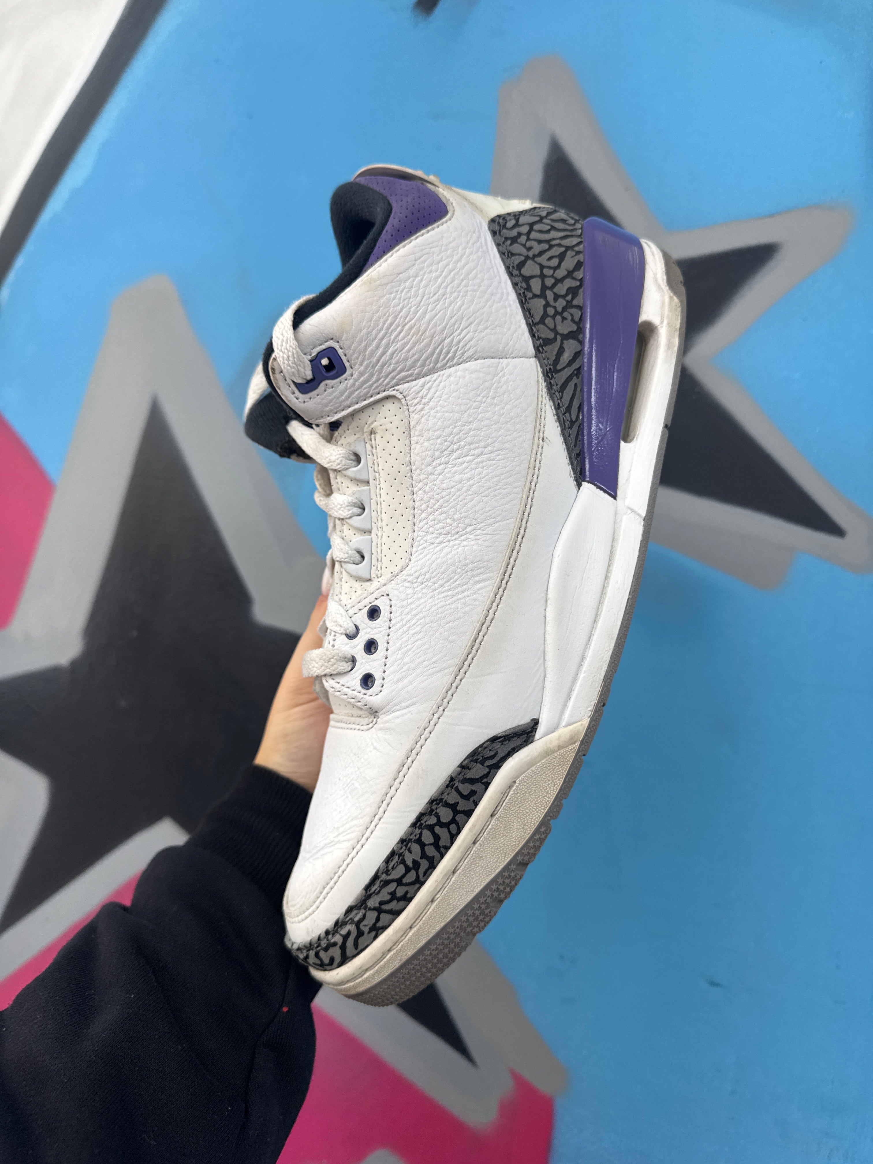Jordan 3 Dark Iris Sneakers