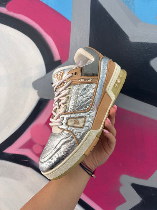 LV Trainer Silver Peach  Used US 9.5  No Box