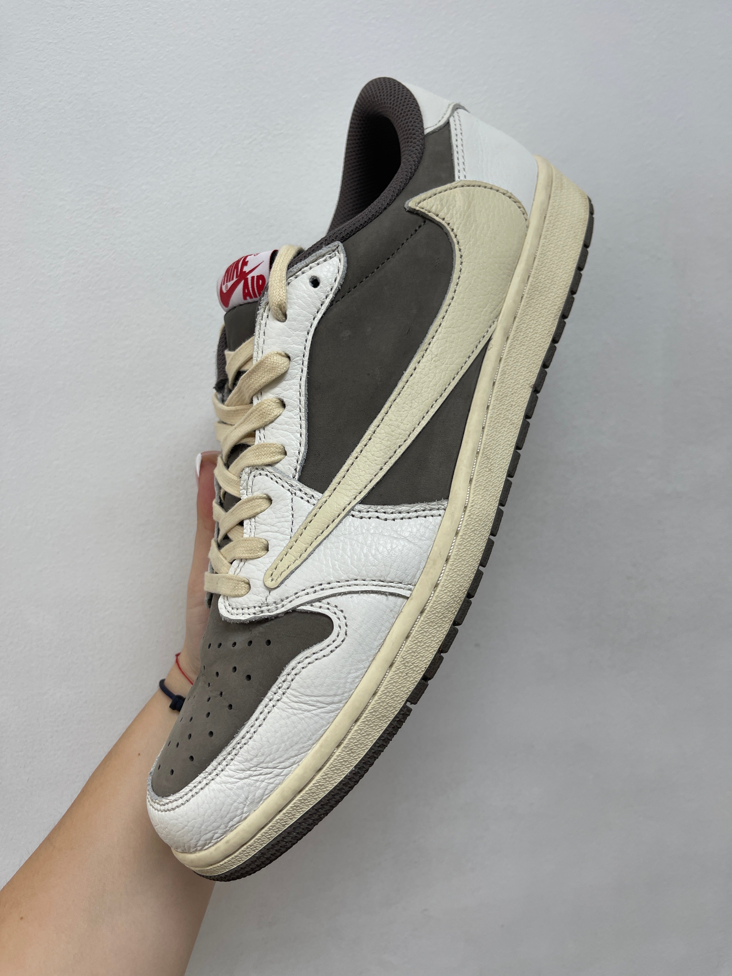 Jordan 1 Low Travis Scott Reverse Mocha Sneakers