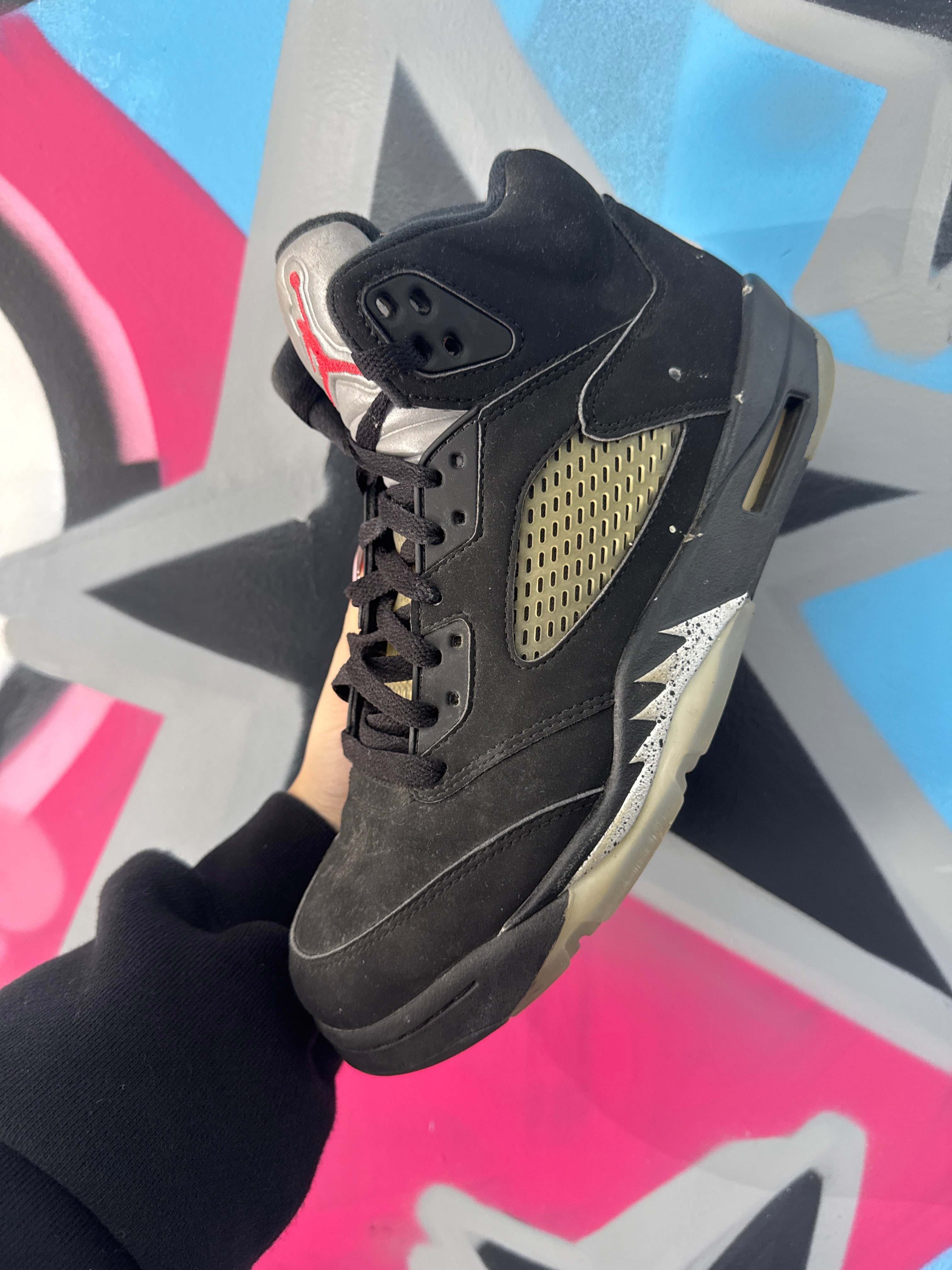 Jordan 5 Black Metallic Sneakers