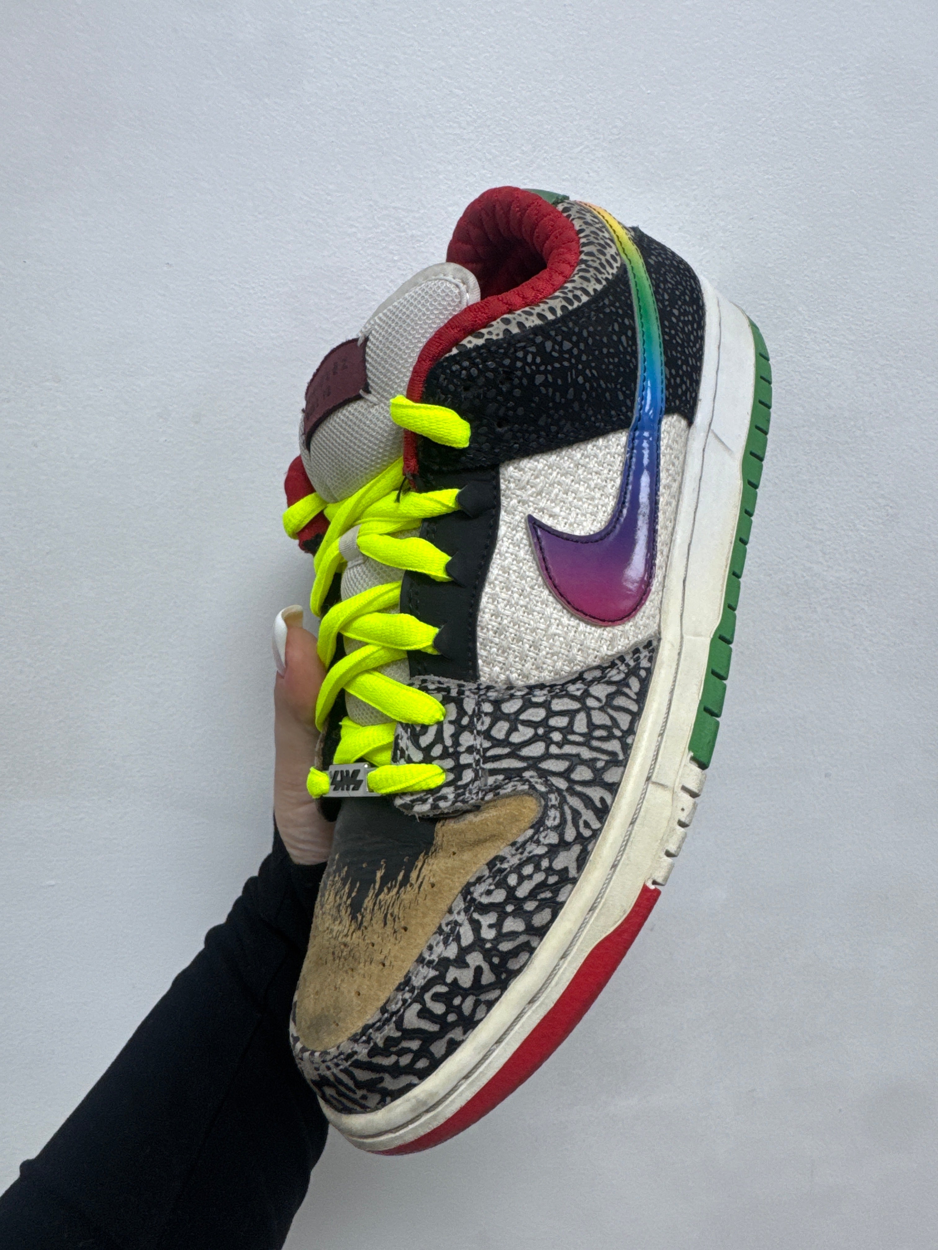 Nike SB Dunk Low What The Paul Sneakers