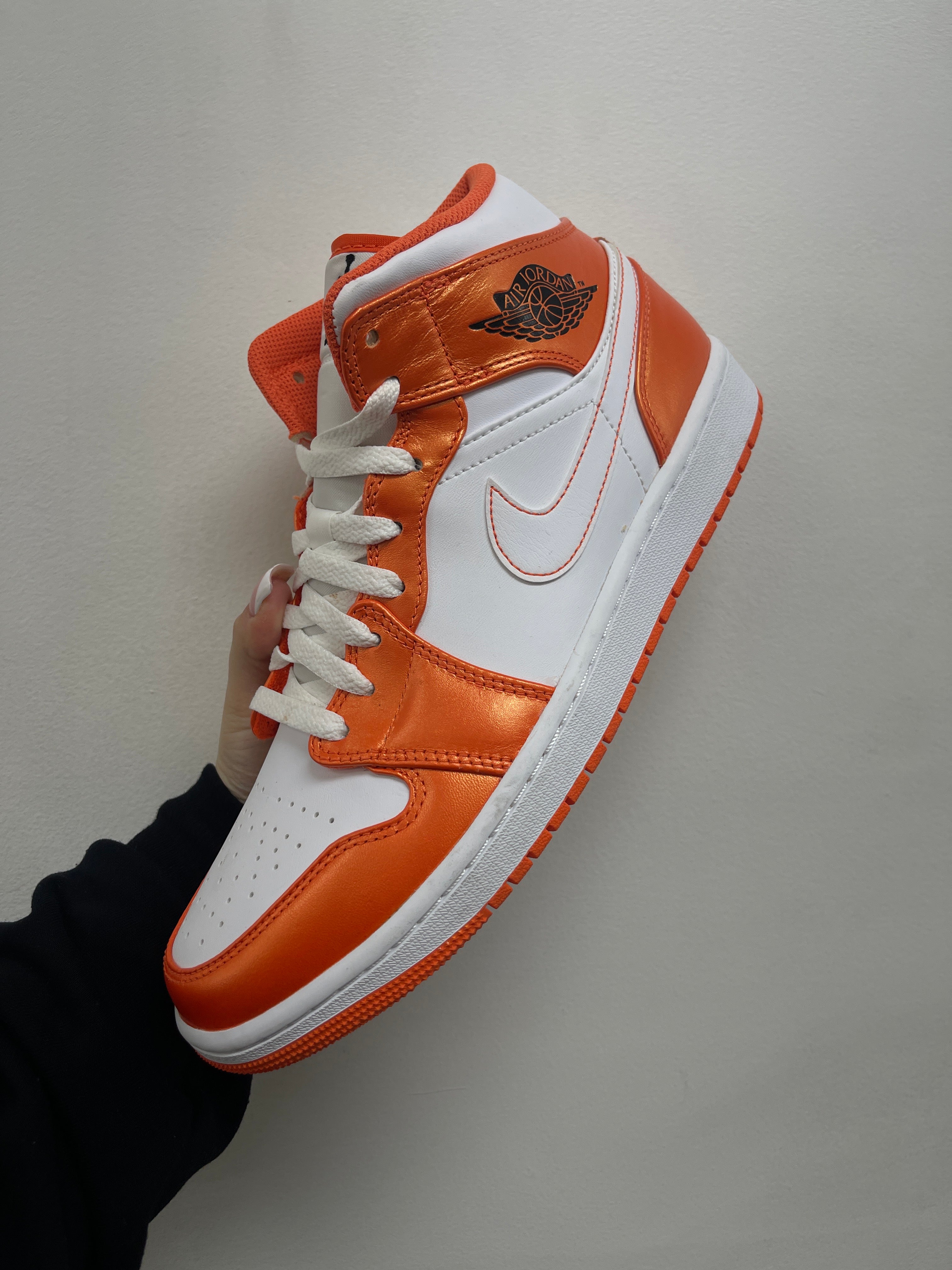Jordan 1 Mid Orange White Sneakers