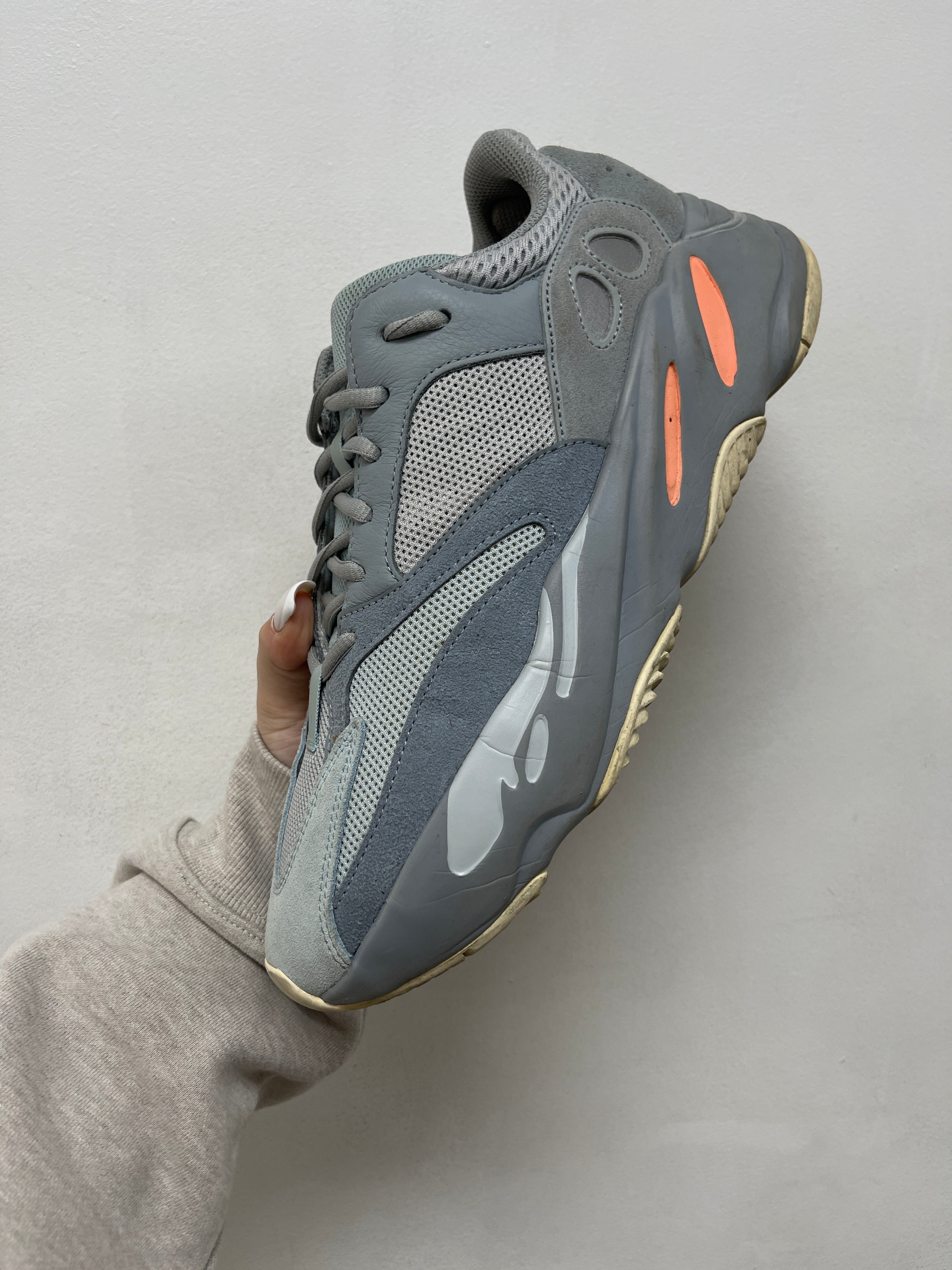 YZY 700 Inertia Sneakers
