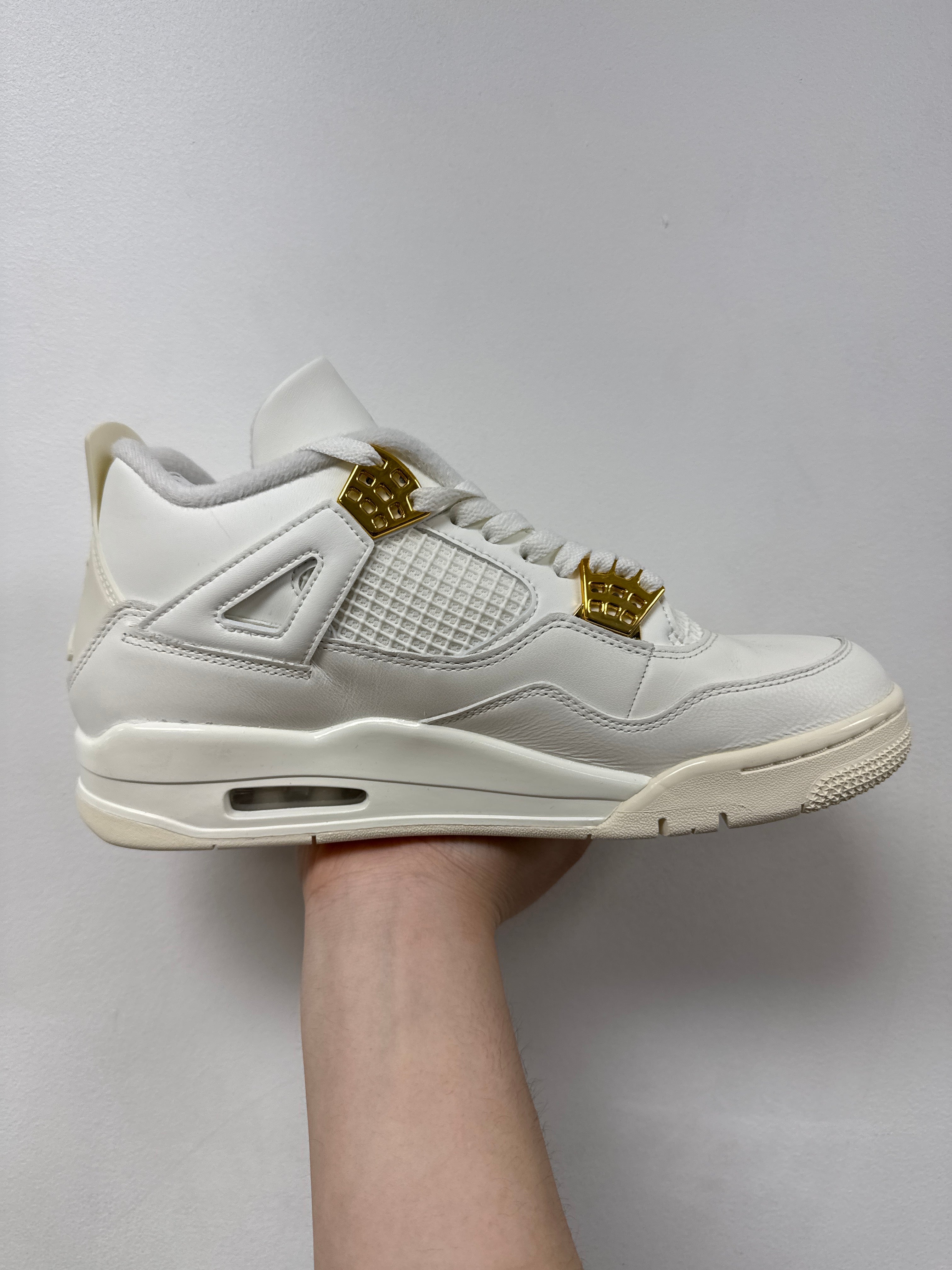 Jordan 4 Metallic Gold Sneakers