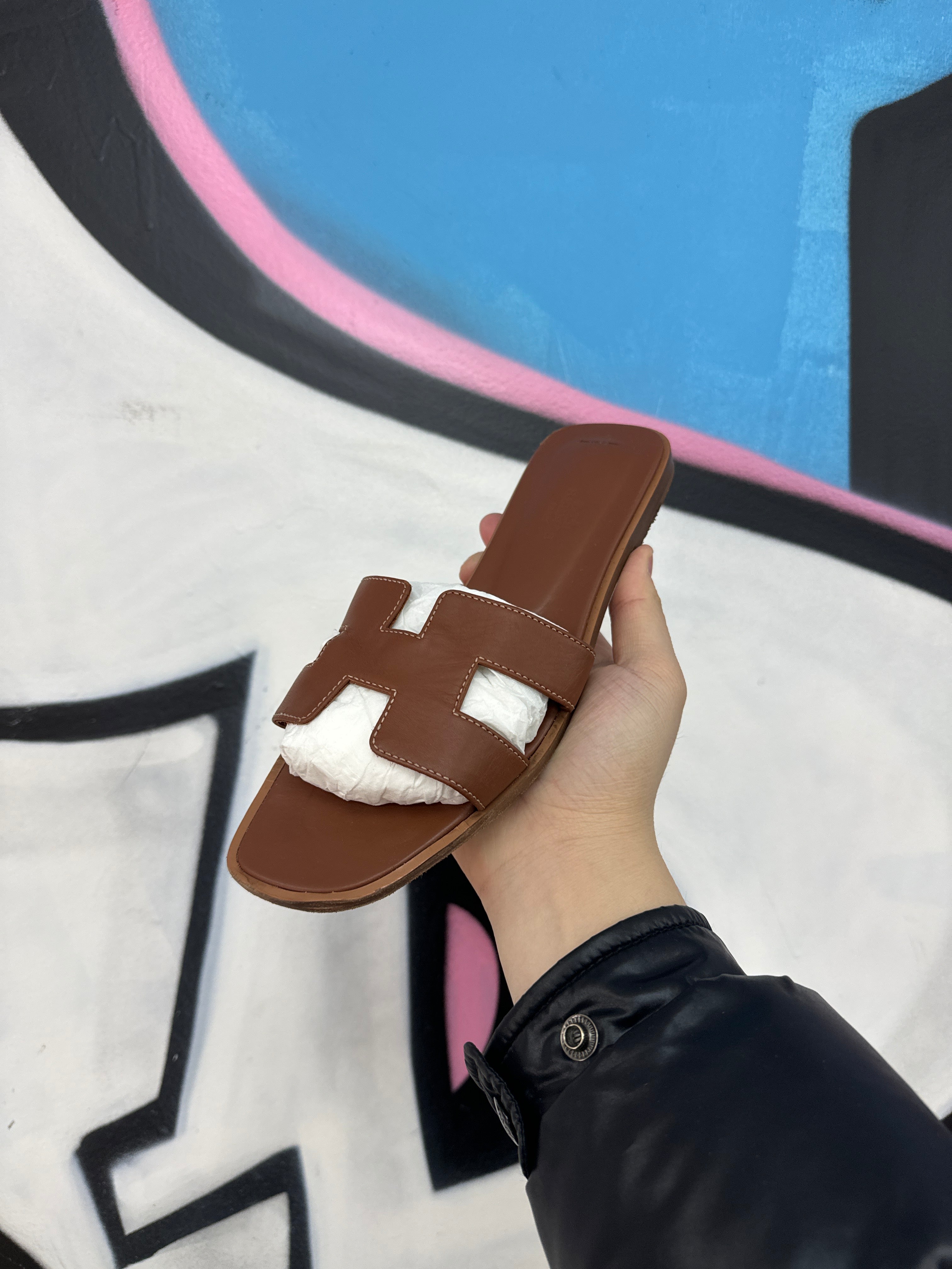 Hermes Brown H Logo Slides