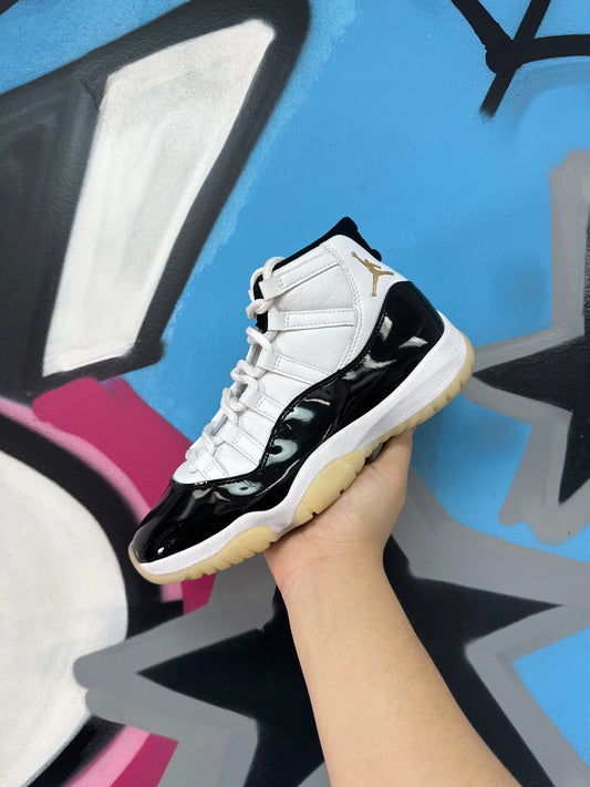 Nike Jordan 11 DMP Sneakers