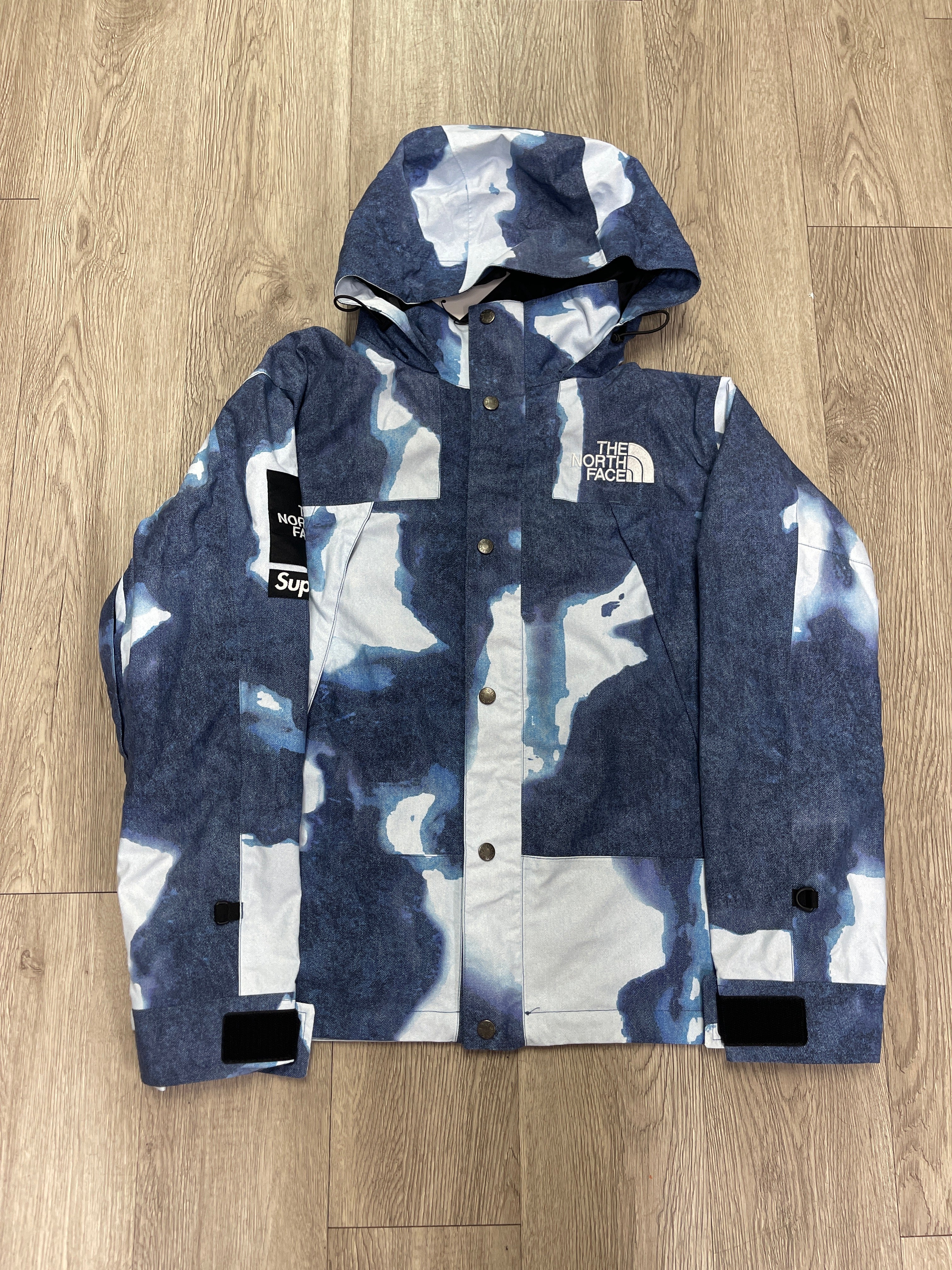 Supreme x The North Face Bleached Denim Mountain Jacket