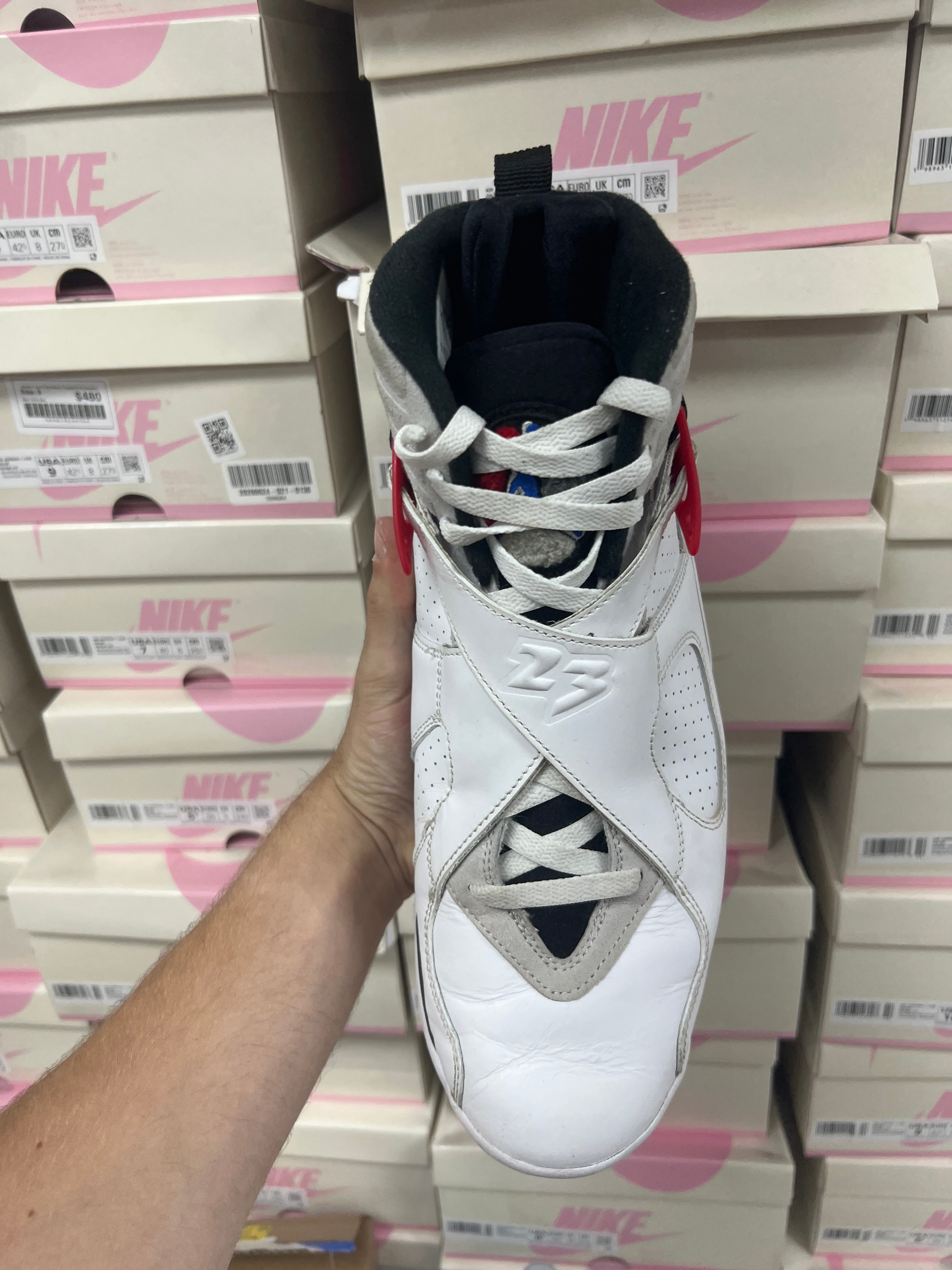 Jordan 8 Bugs Bunny Sneakers