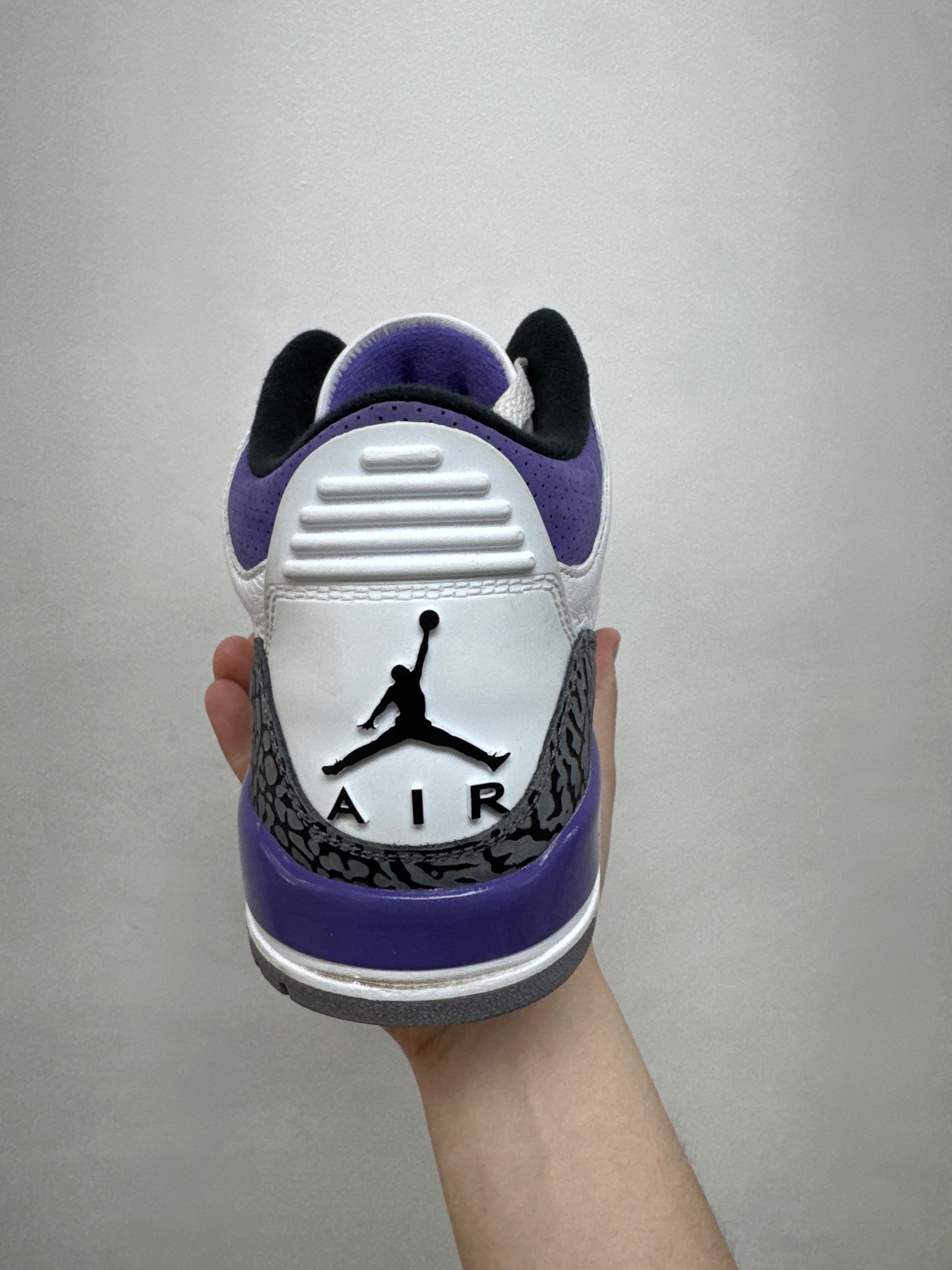 Jordan 3 Dark Iris Sneakers