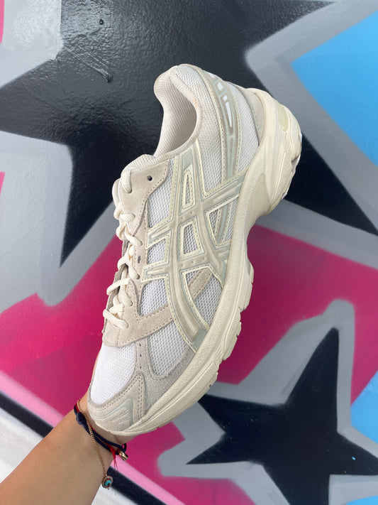 Asic gel 1130 Cream (NO NSOLE) Used No Box