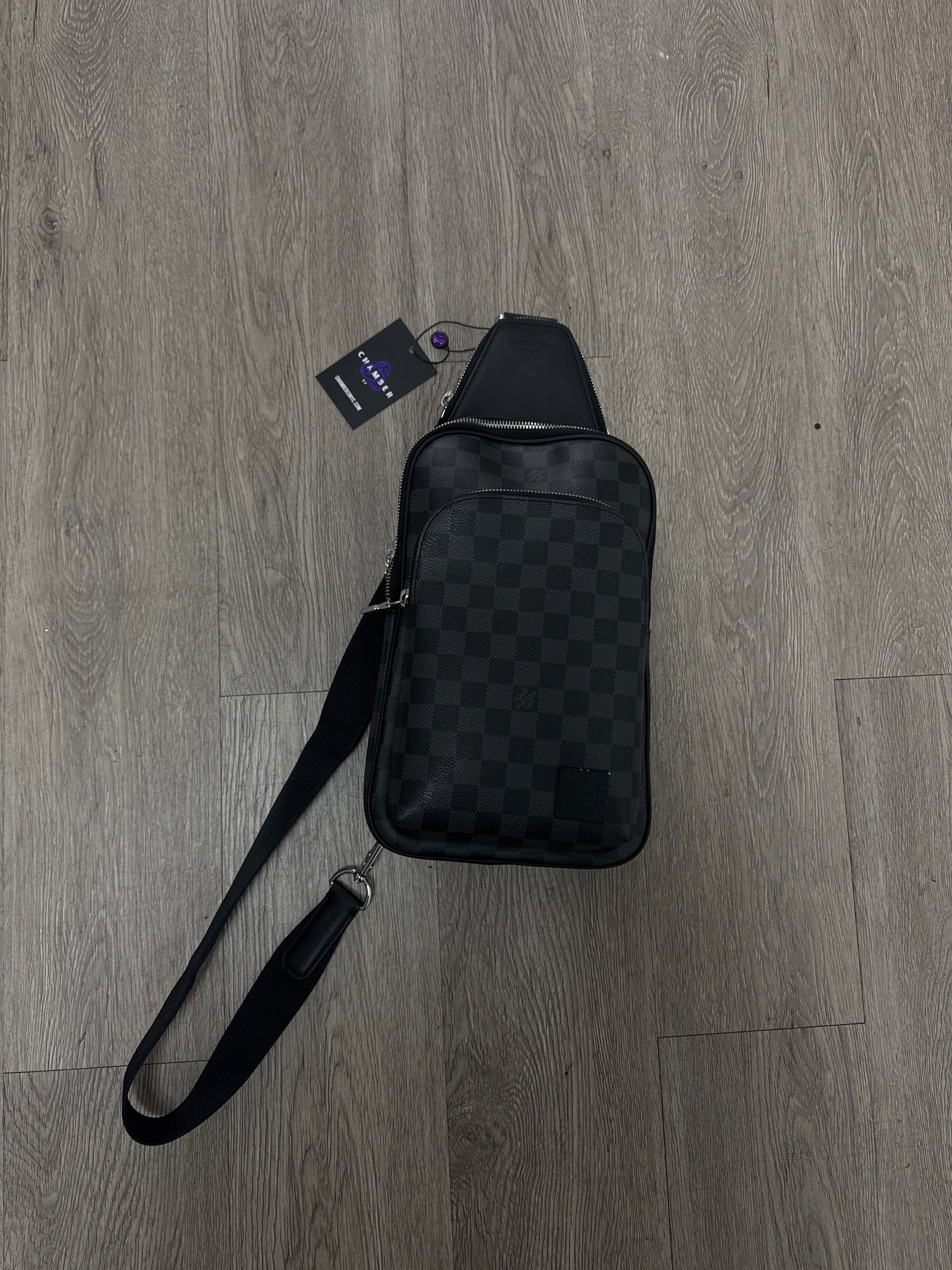 Louis Vuitton Damier Avenue Sling Bag