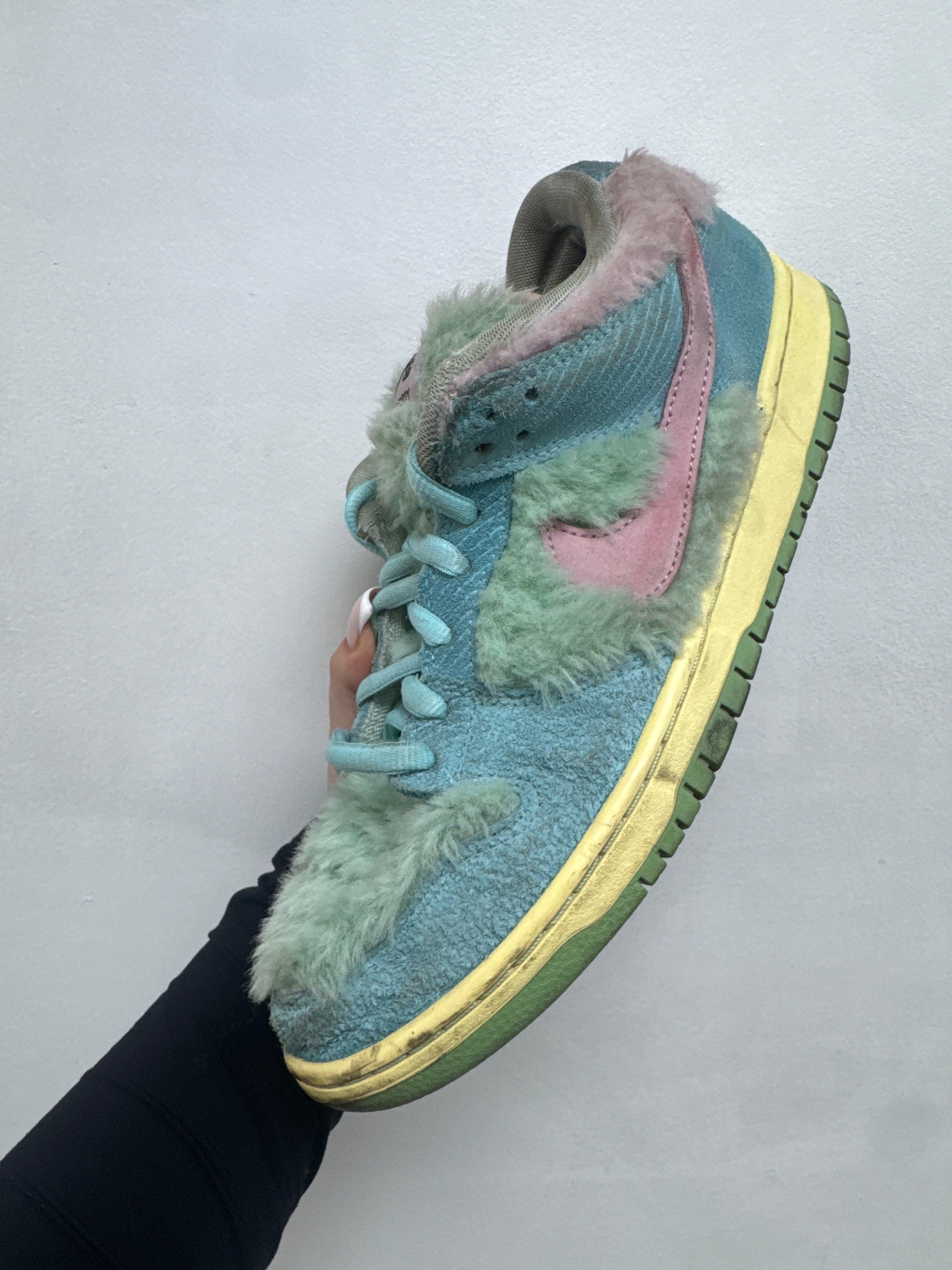 Nike Dunk Low SB Verdy Sneakers