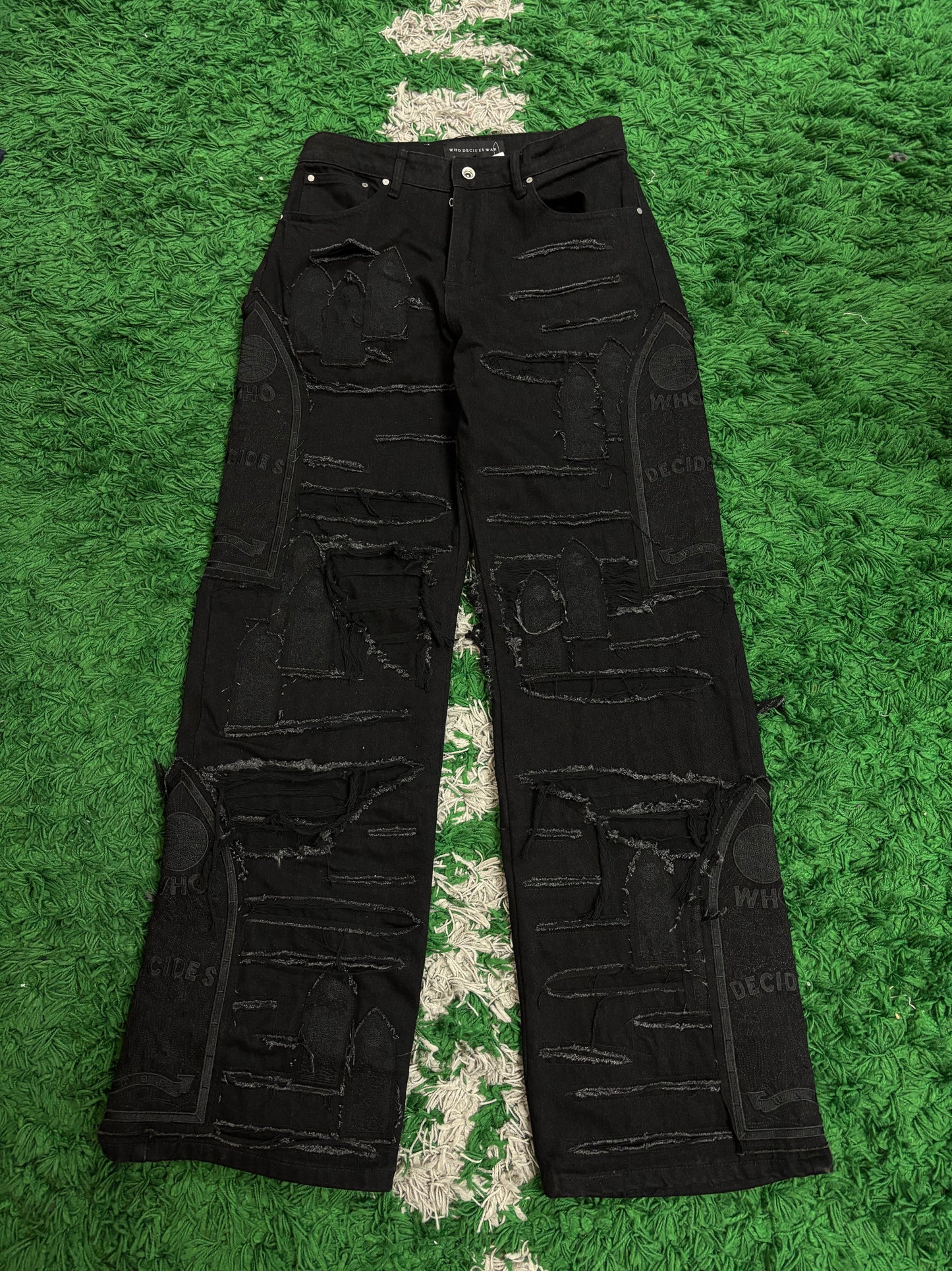 WDW Distressed Denim Black Tonal Used 30