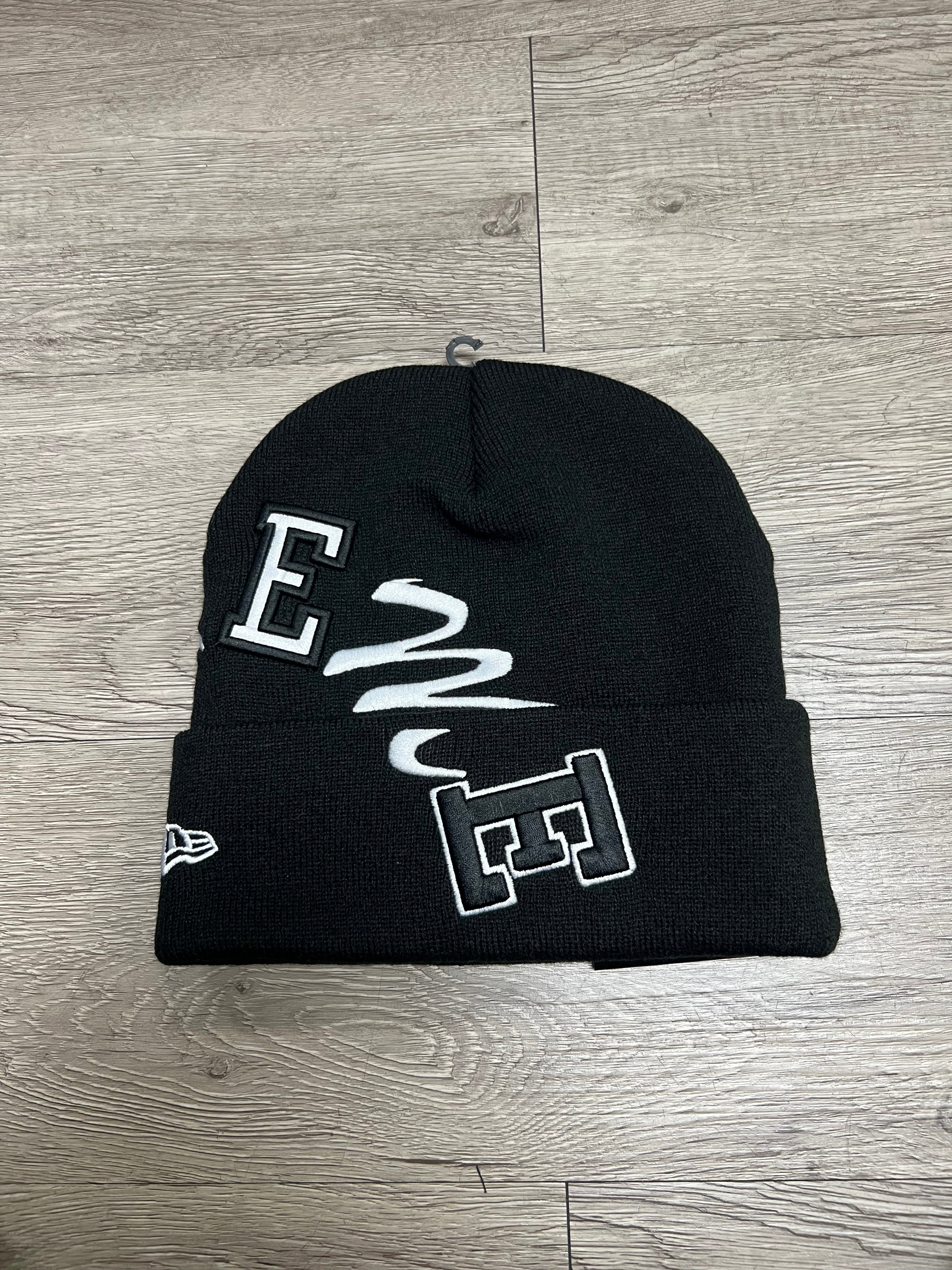 Supreme Black New Era Arc Beanie