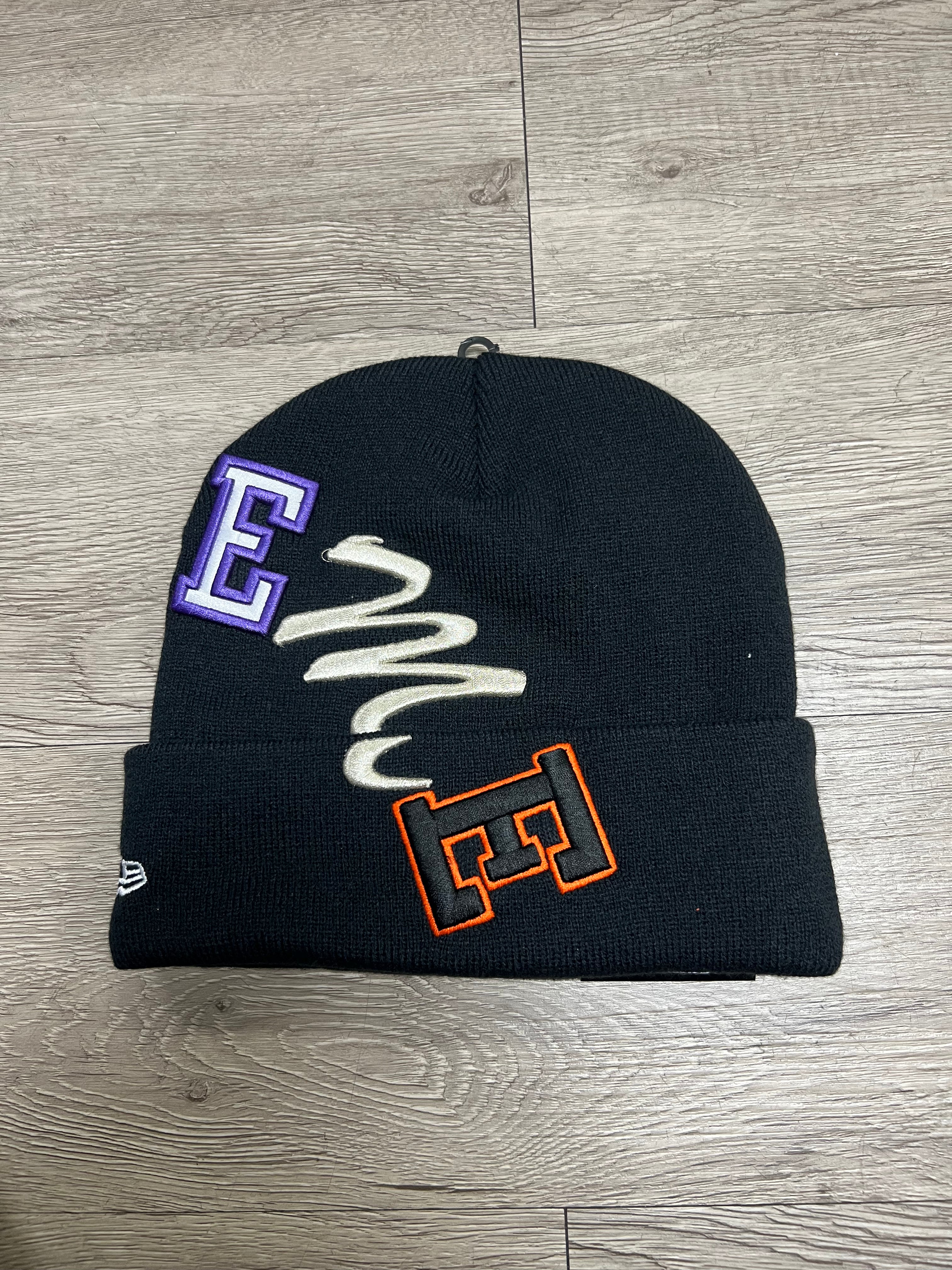 Supreme Navy New Era Arc Beanie