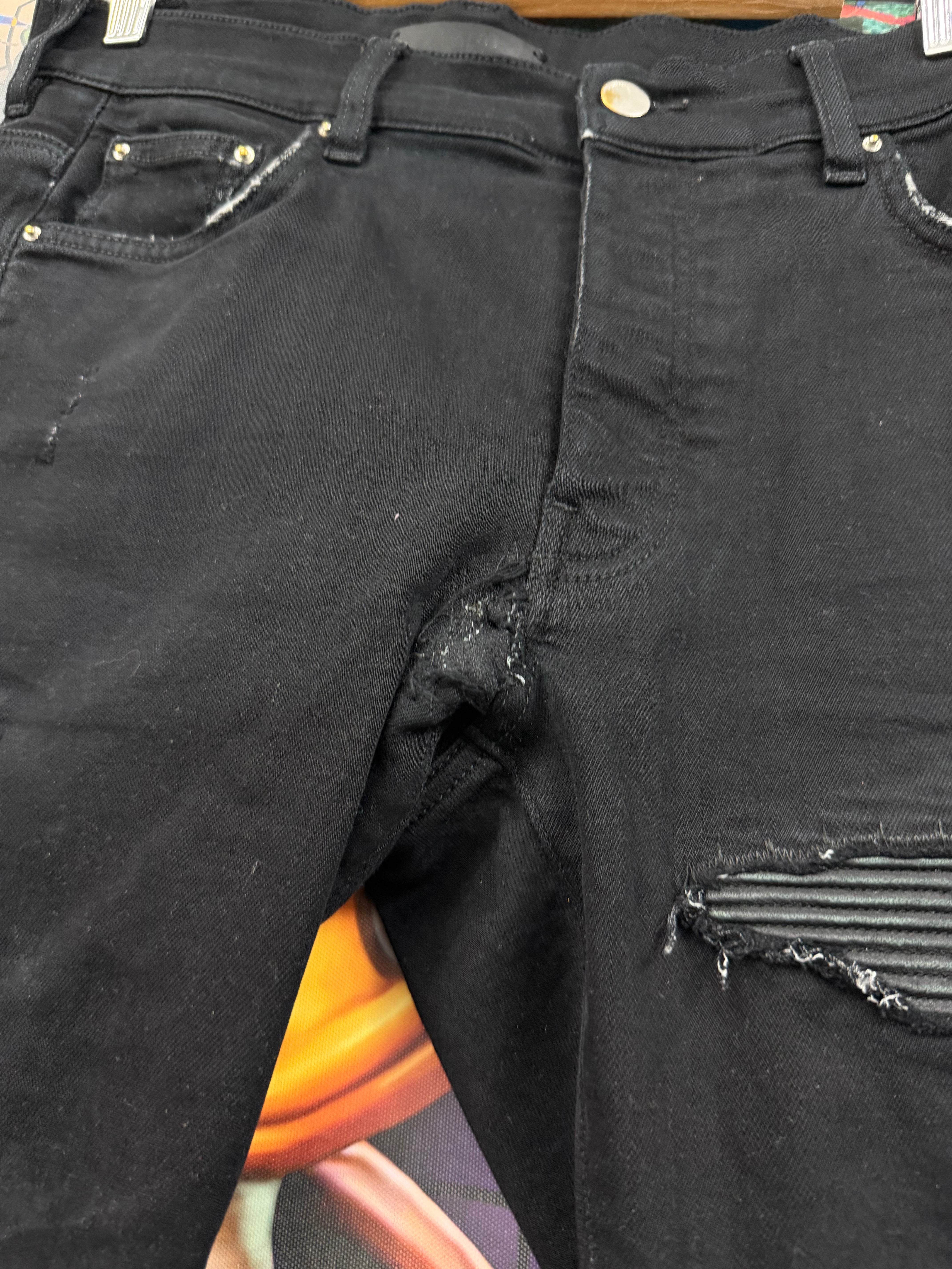 Amiri MX1 Black Black Patch Jeans