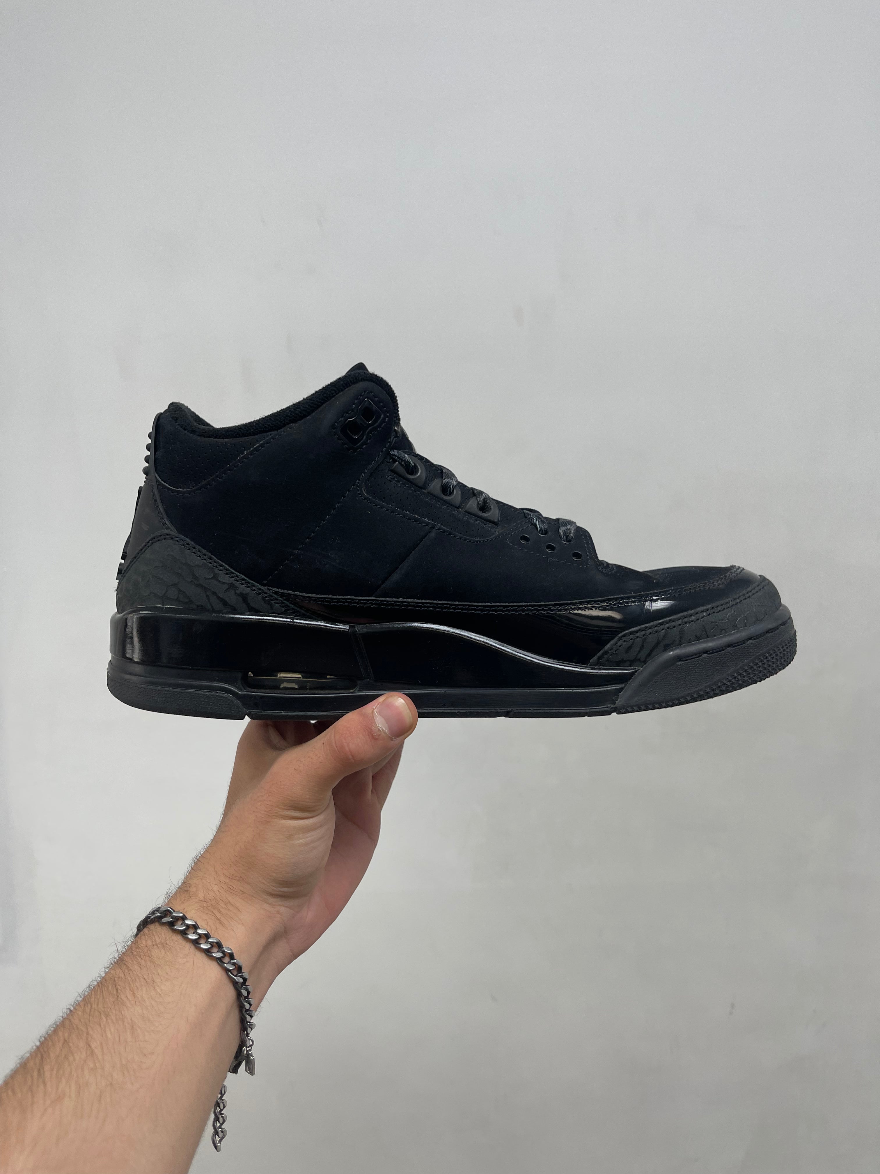 Jordan 3 Black Cat Sneakers