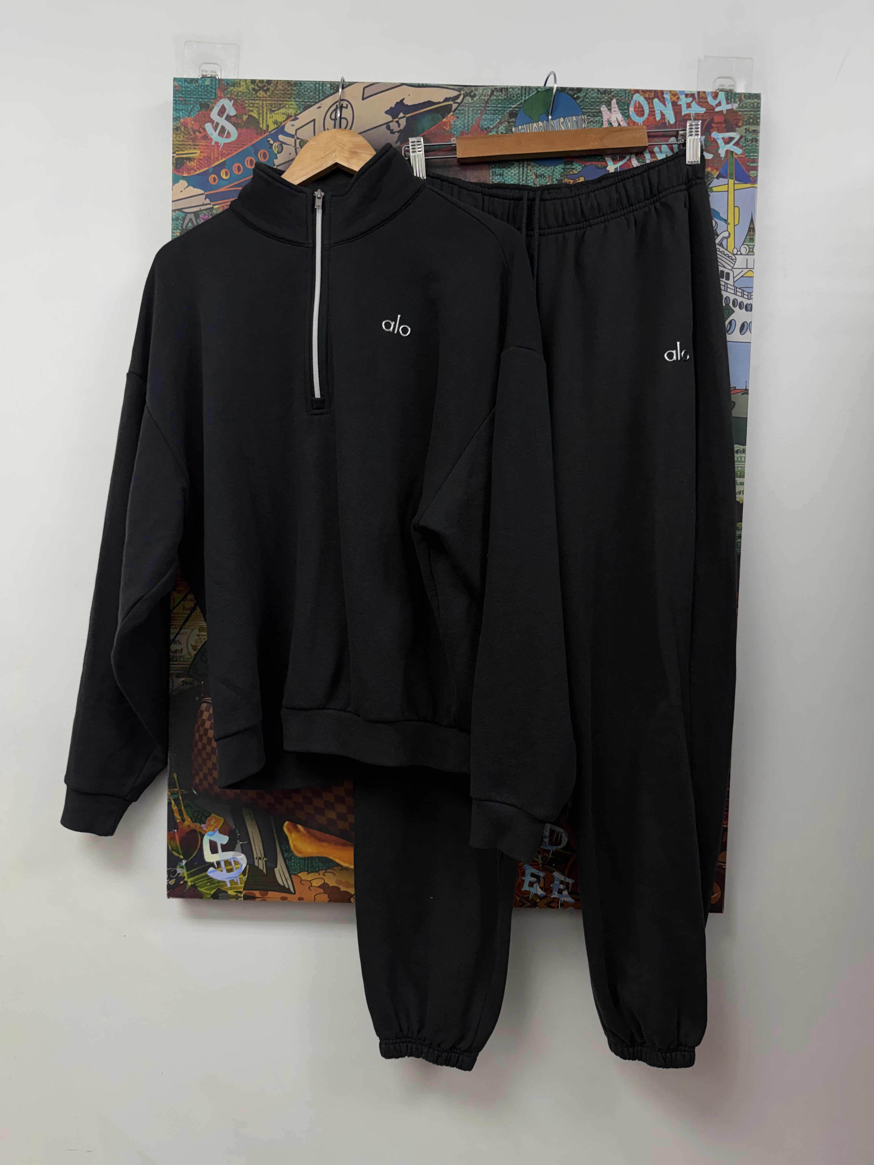 Alo Charcoal Accolade Sweatsuit