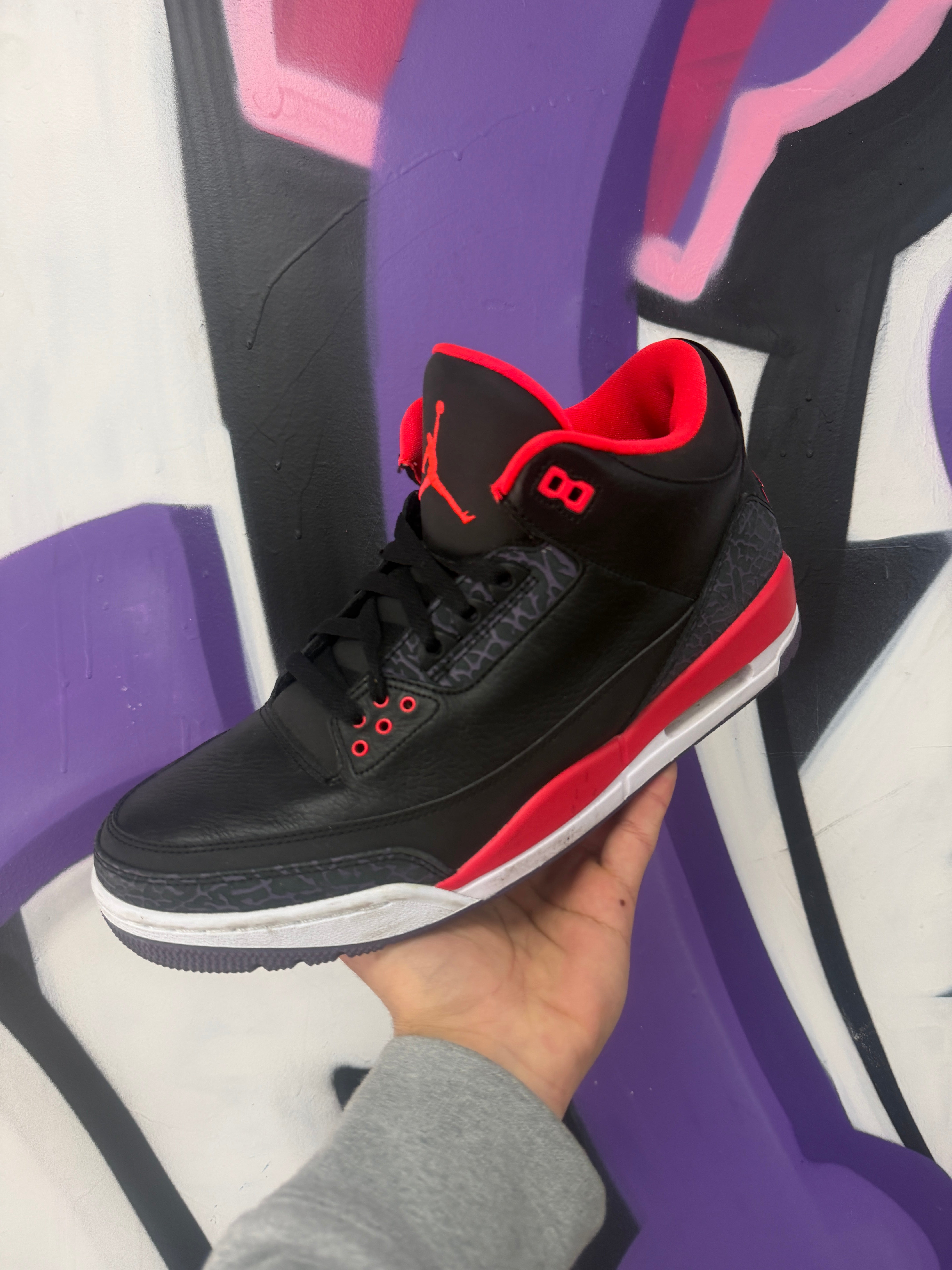 Jordan 3 Crimson Sneakers