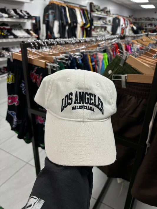 Balenciaga Los Angeles Dad Cap White Used OS N/A