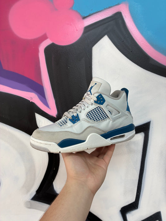 Nike Jordan 4 Military Blue Sneakers